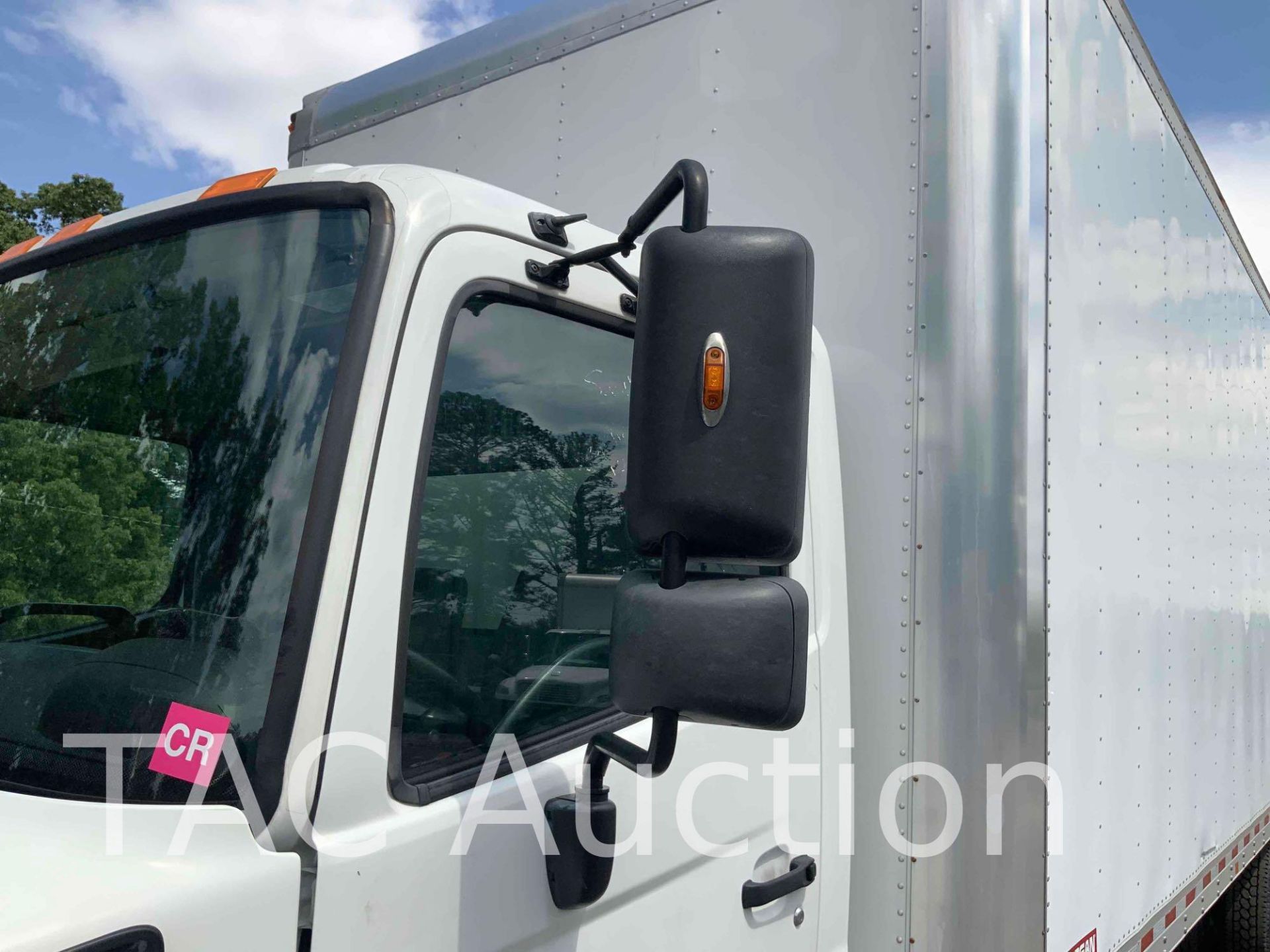 2018 Hino 268 26FT Box Truck with Lift Gate - Image 26 of 83