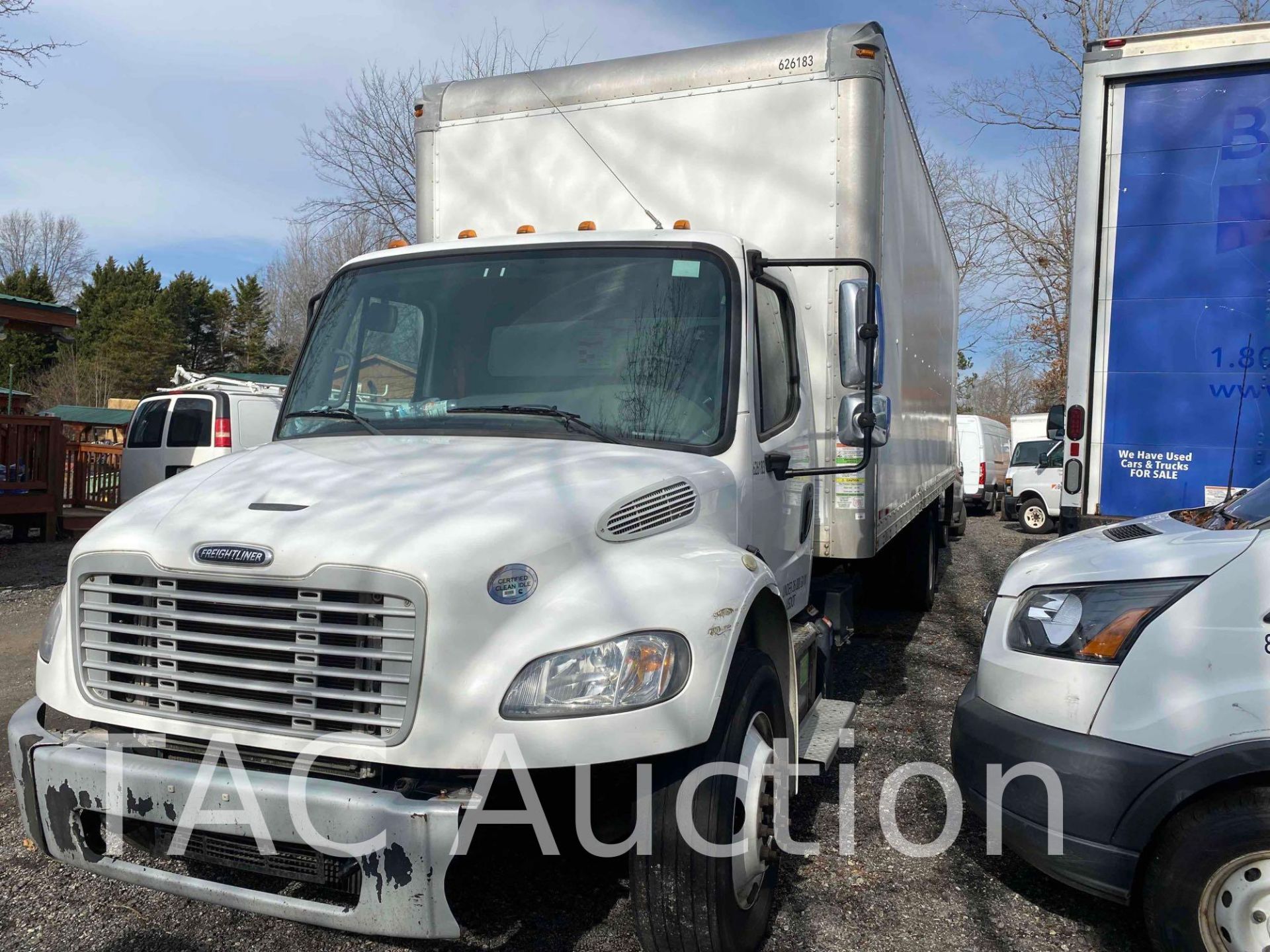 2016 Freightliner M2 26ft Box Truck