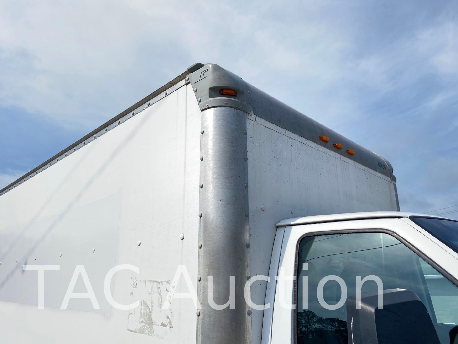 2014 Ford Econoline E-350 16ft Box Truck - Image 23 of 42