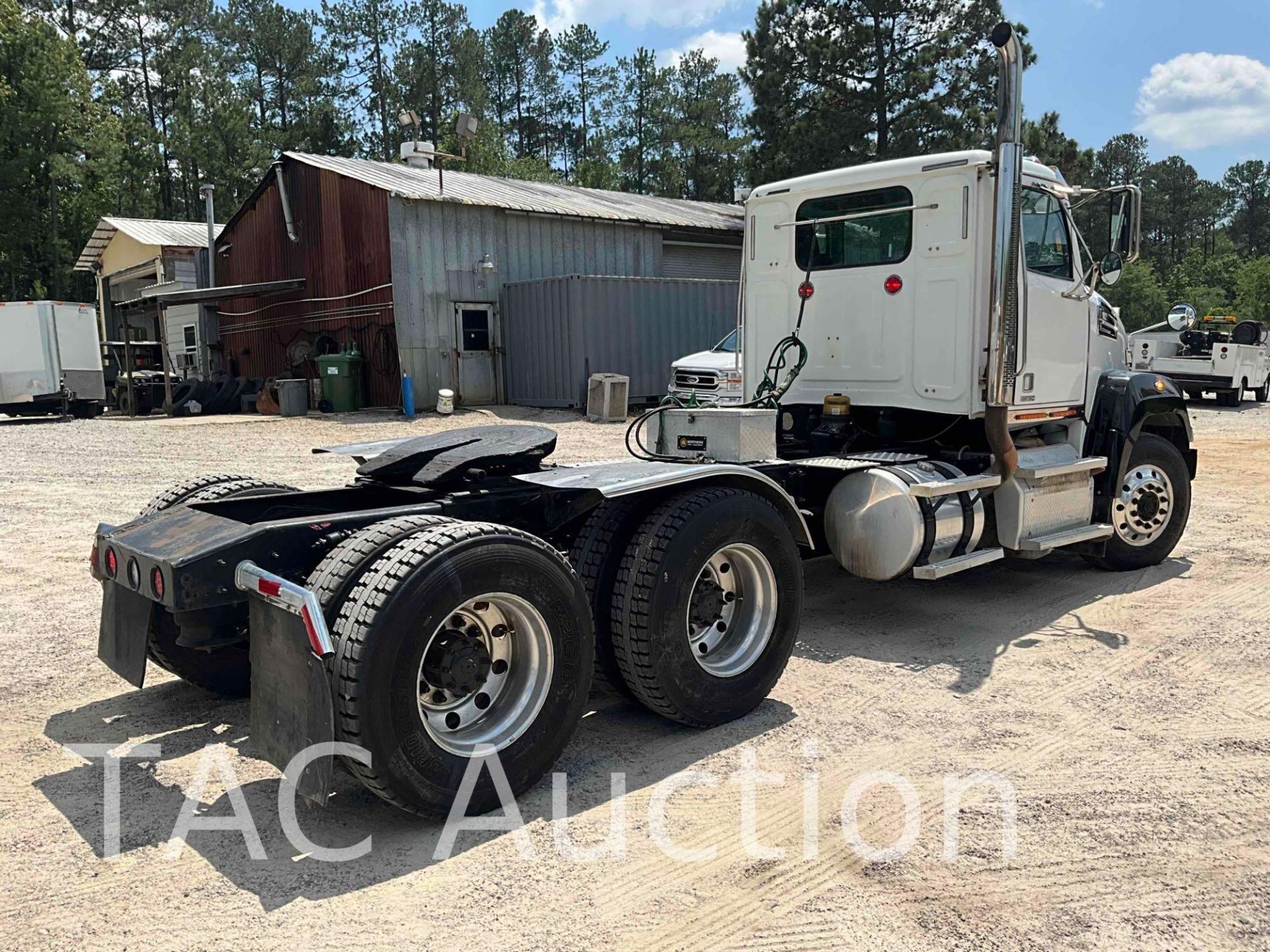 2013 Western Star 4700SF Day Cab - Image 9 of 158