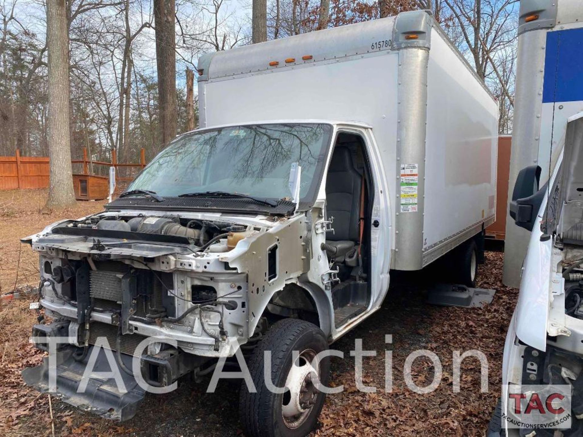 2016 Ford E-350 16ft Box Truck