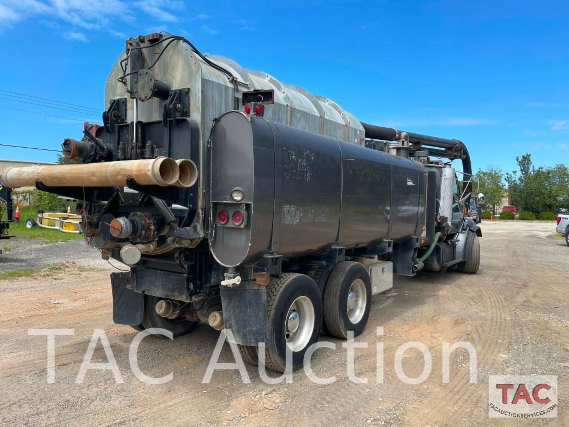 2002 Sterling L9500 HydroVac Truck - Image 3 of 61