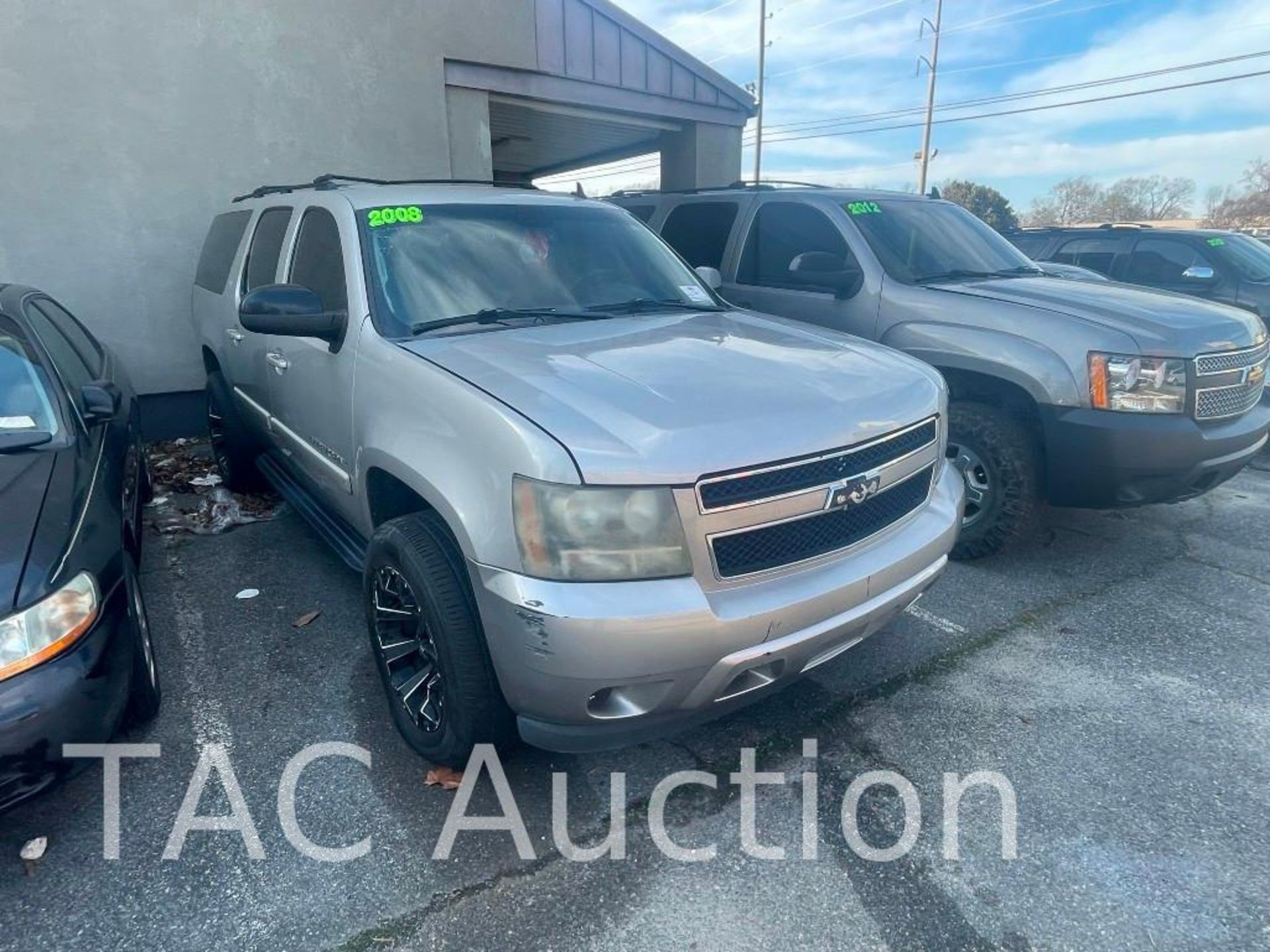 2008 Chevrolet Suburban LS SUV - Image 2 of 26