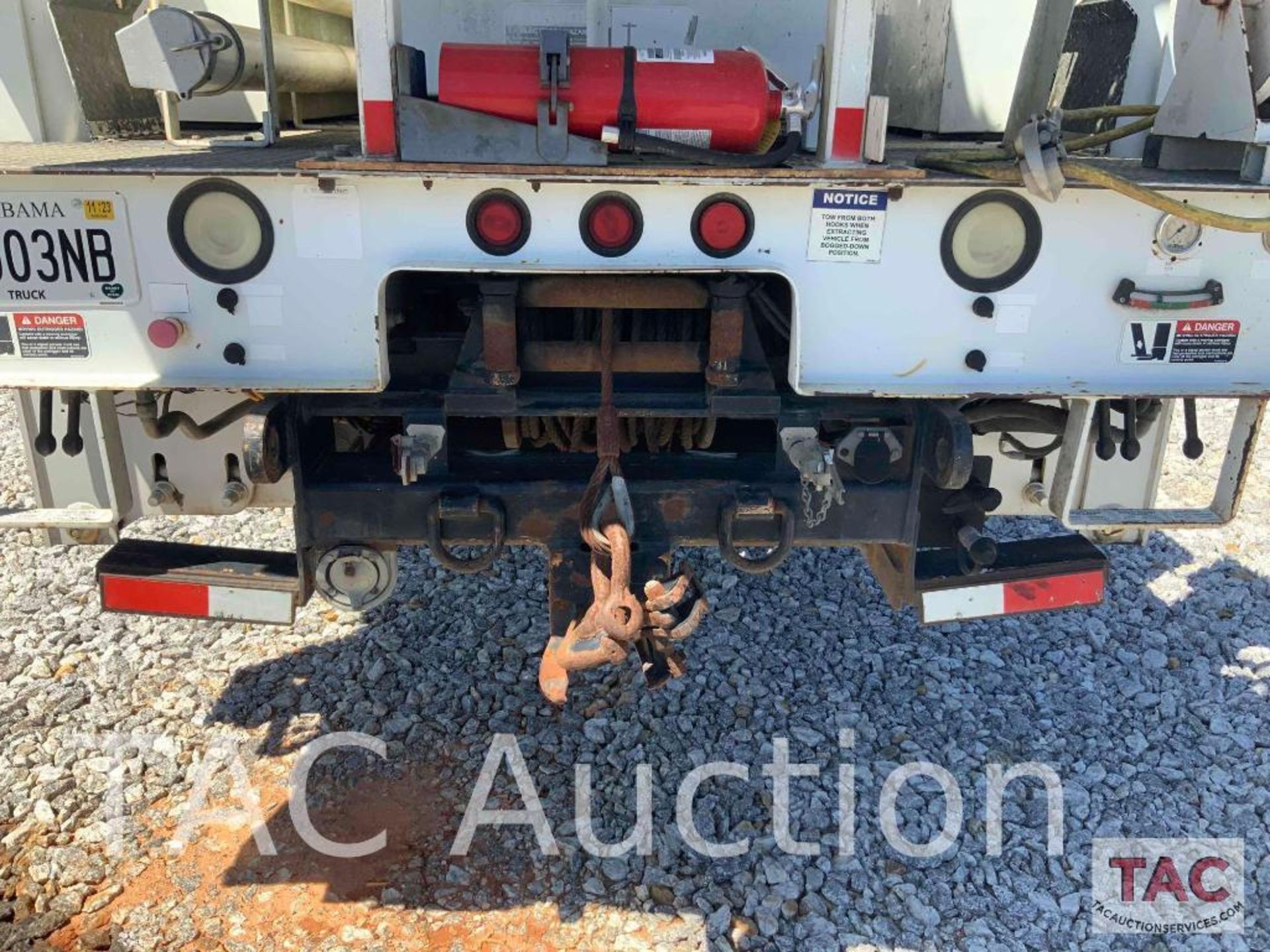 2005 ALTEC AH100 Articulating Non-Overcenter Aerial Bucket Truck Body Only - Image 19 of 69