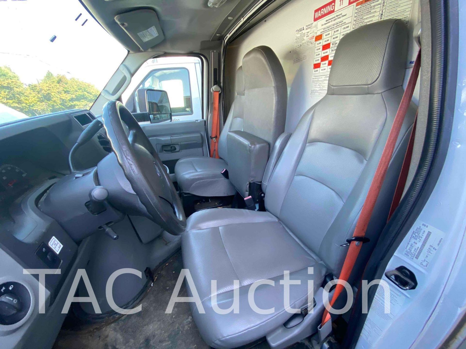 2015 Ford E-350 16ft Box Truck - Image 20 of 90