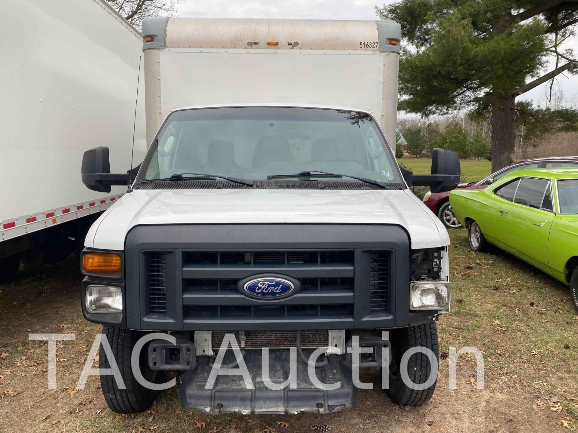 2015 Ford E-350 16ft Box Truck - Image 4 of 88