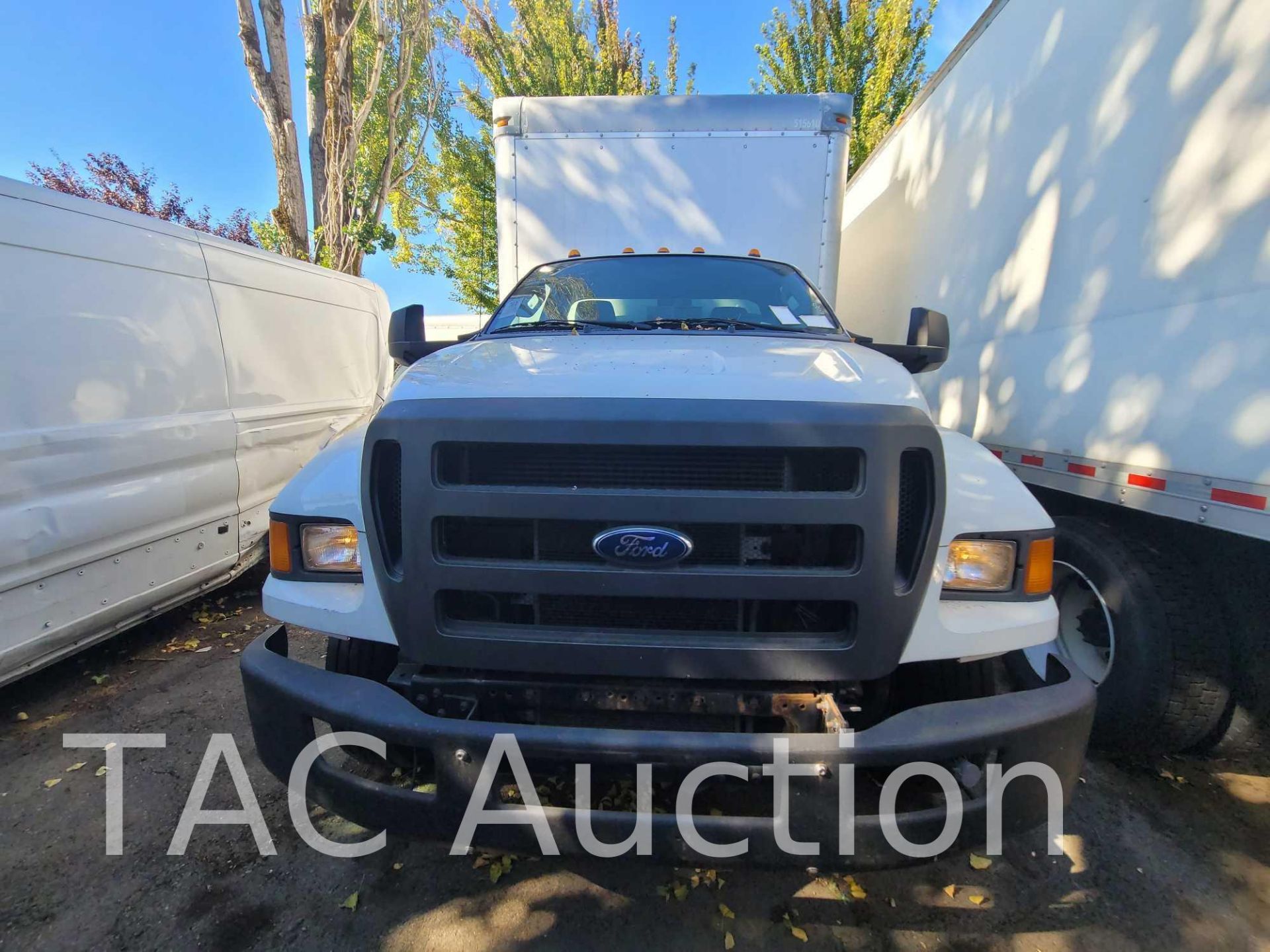 2015 Ford F-750 26ft Box Truck - Image 4 of 128