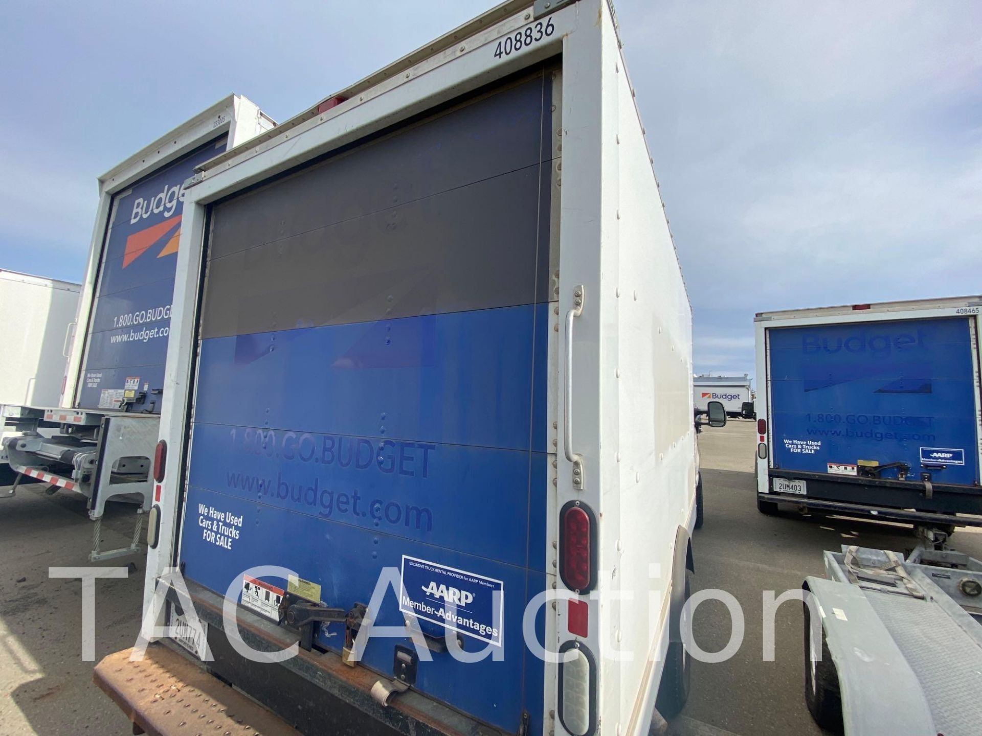 2014 Ford Econoline E-350 12ft Box Truck - Image 61 of 148