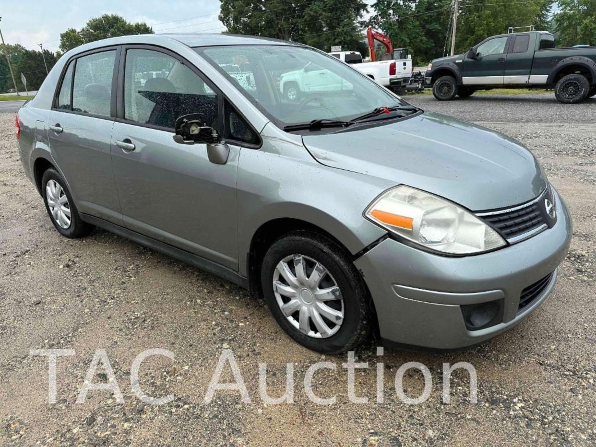 2009 Nissan Versa Sedan - Image 3 of 18