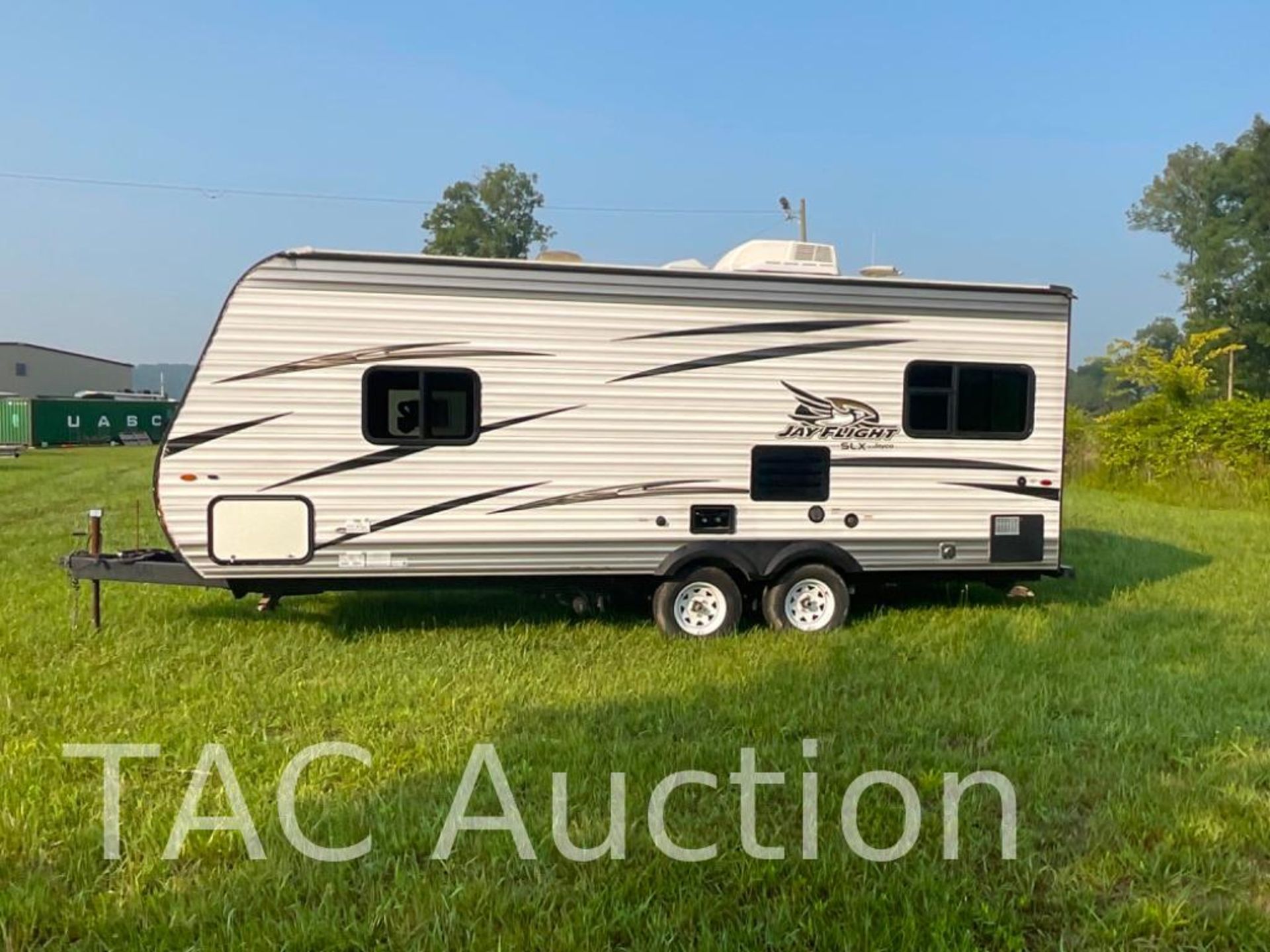 2018 Jayco 212QB 25ft Bumper Pull Camper Location Near Sweetwater,TN