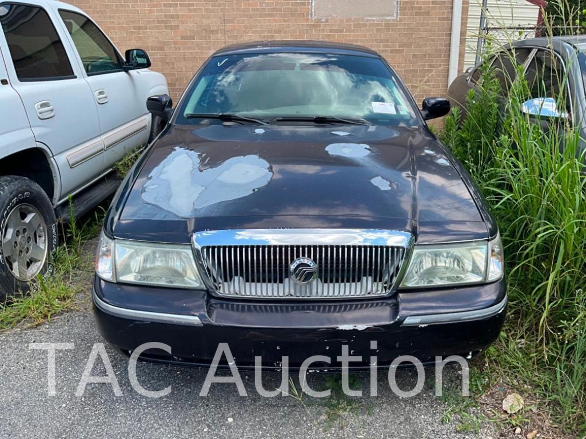 2005 Mercury Grand Marquis LS Sedan - Image 3 of 36