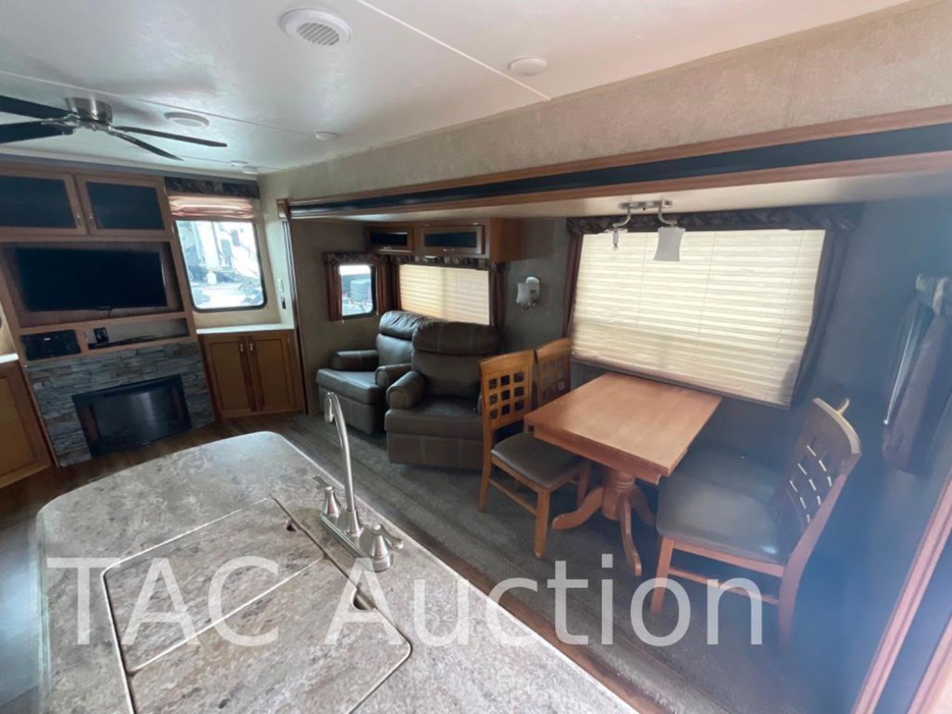 2017 Coachmen Catalina Destination 39MKTS 40ft Bumper Pull Camper - Image 18 of 49