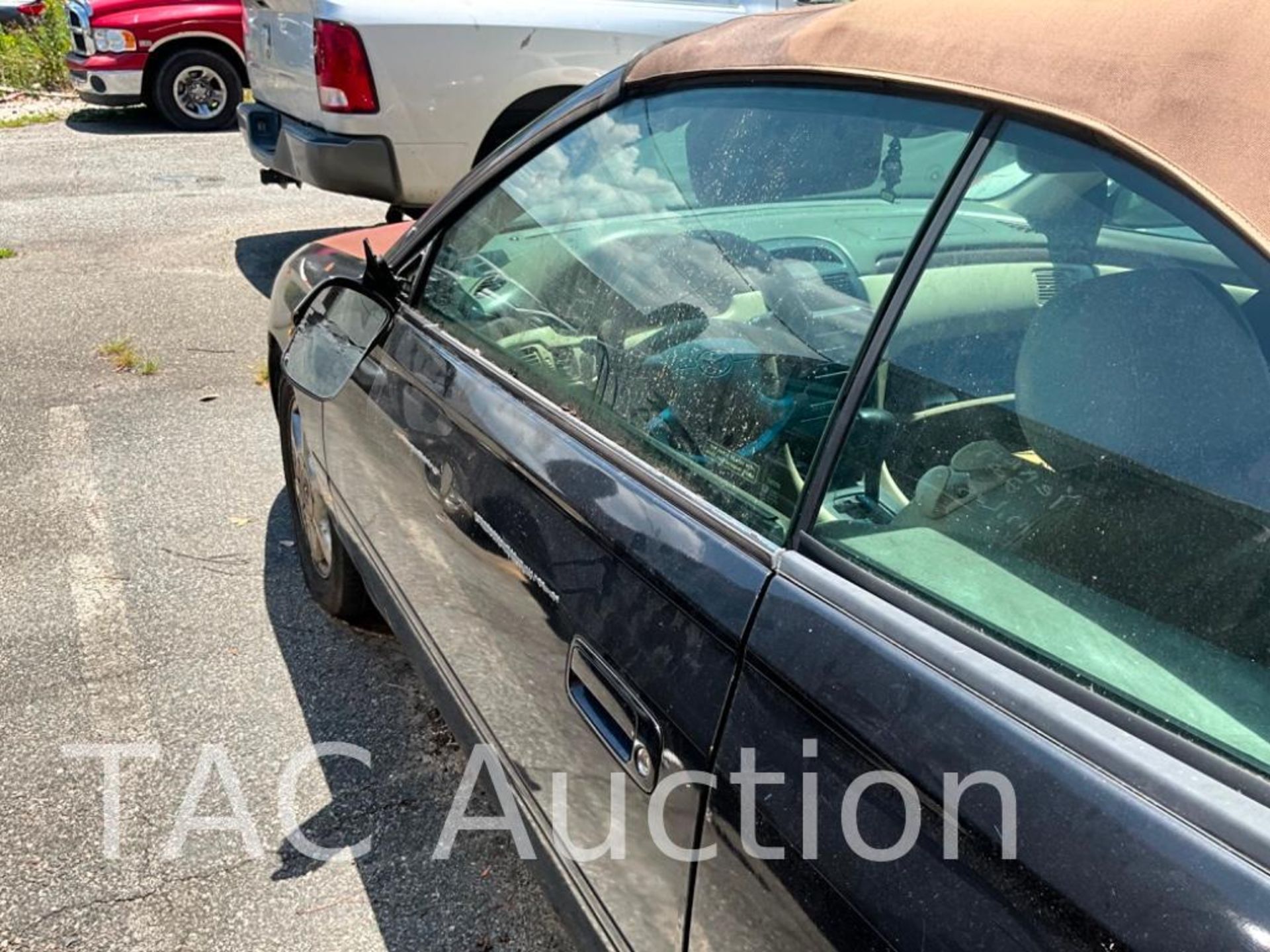 2001 Toyota Camry Solara SE Convertible Coupe - Image 6 of 23