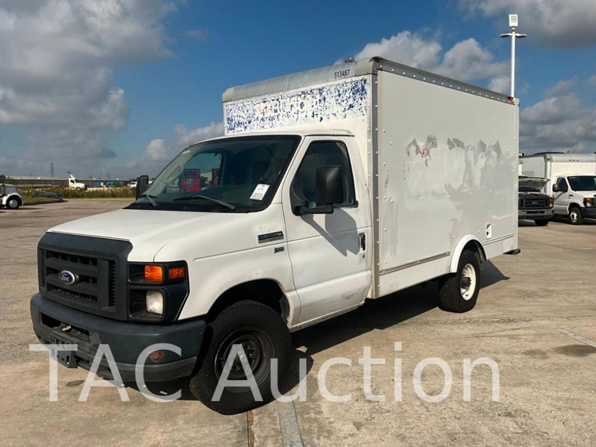 2015 Ford E-350 12ft Box Truck