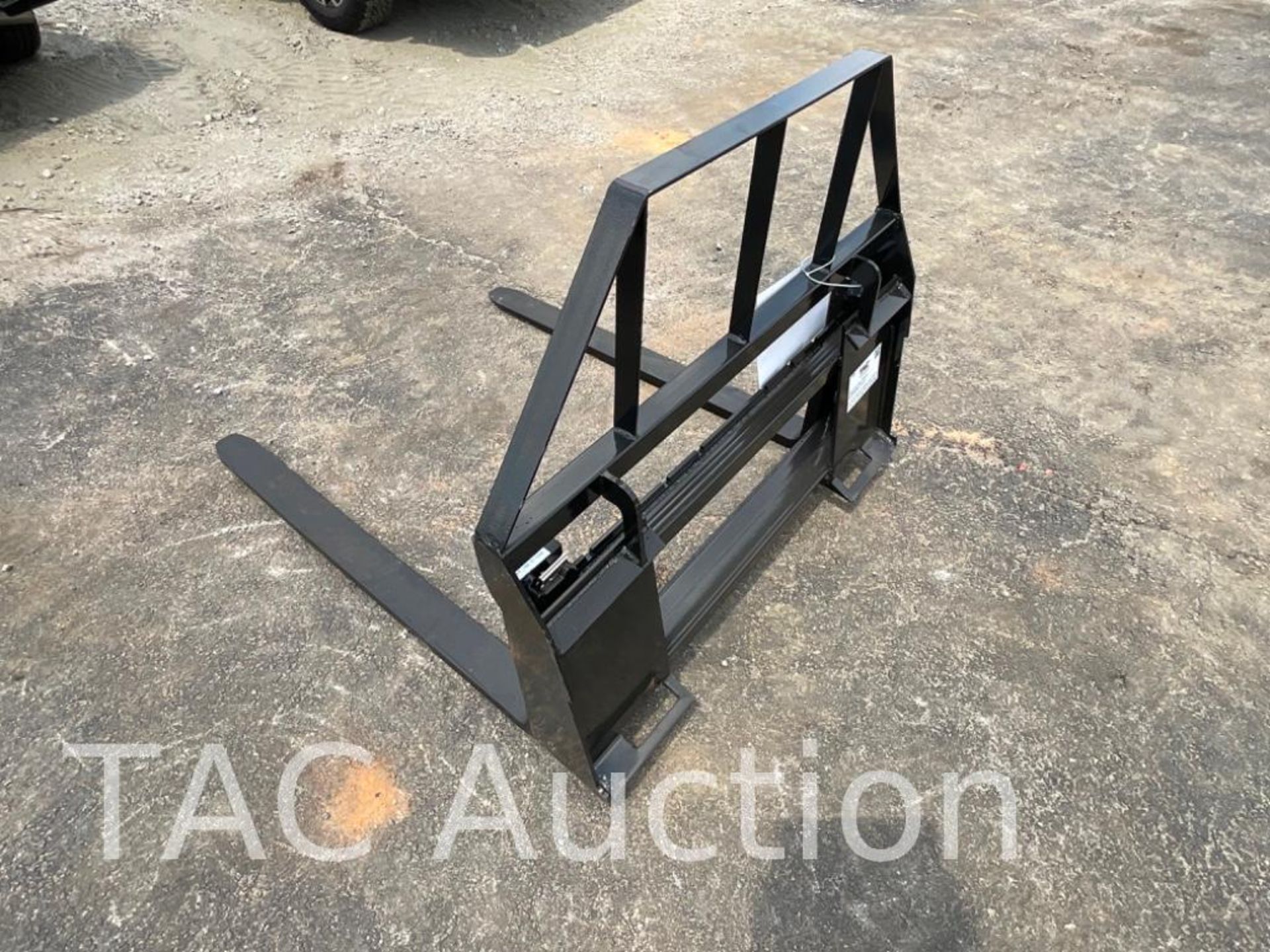 New 2023 Skid Steer Fork Attachment W/ 48in Forks - Image 2 of 4
