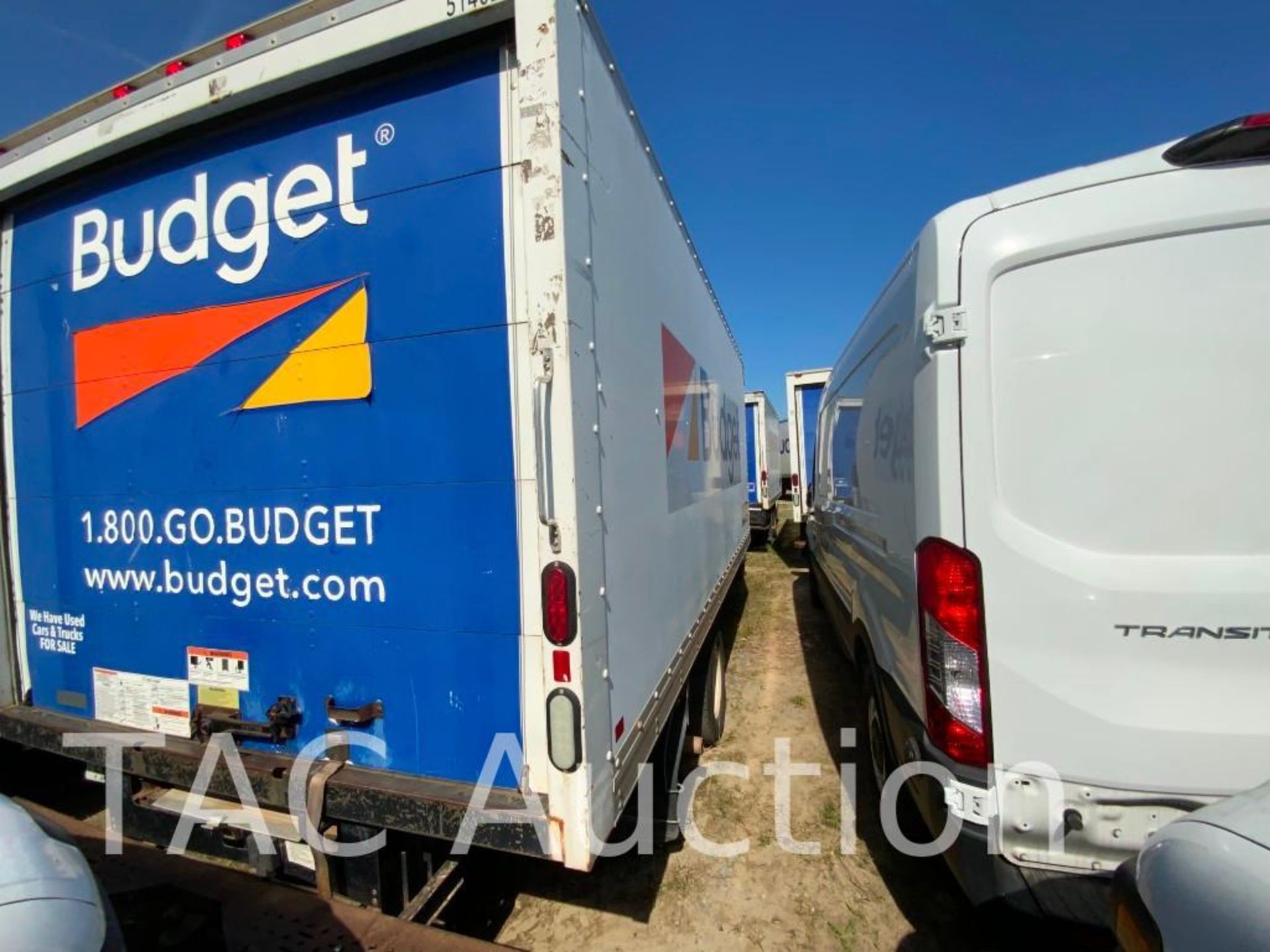 2015 Ford E-350 16ft Box Truck - Image 4 of 45