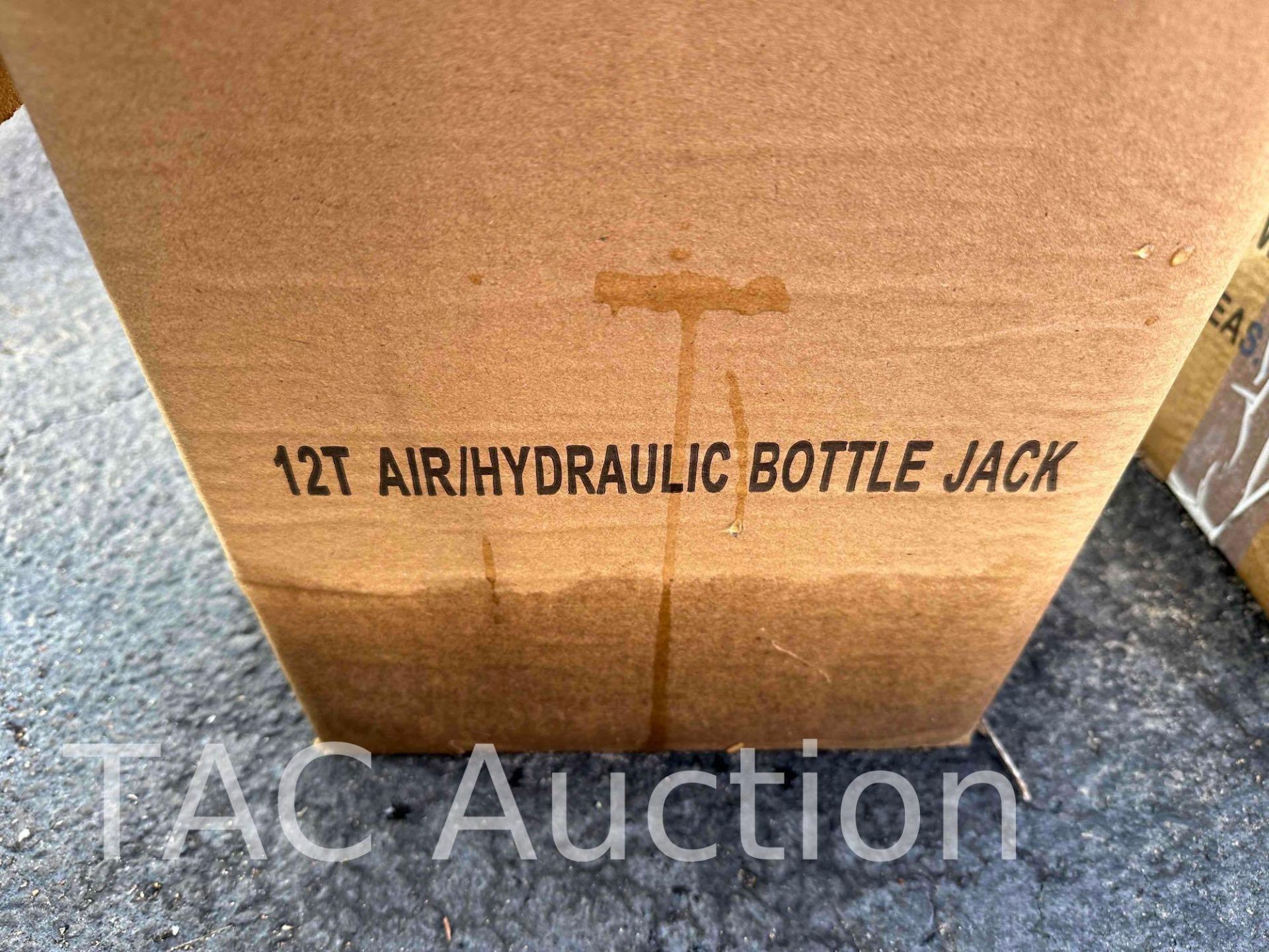 New Air/Hydraulic Bottle Jack - Image 3 of 3