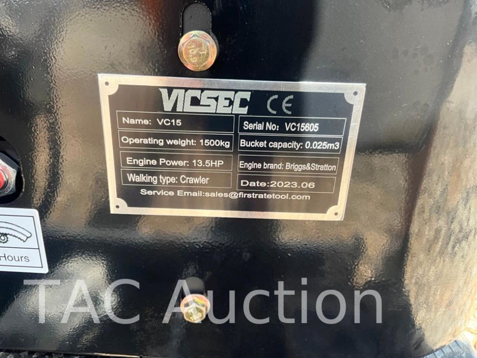 New 2023 VICSEC Crawler Mini Excavator - Image 16 of 18