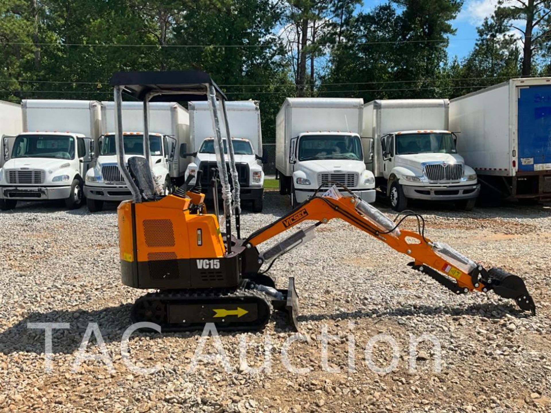 New 2023 VICSEC Crawler Mini Excavator - Image 8 of 18