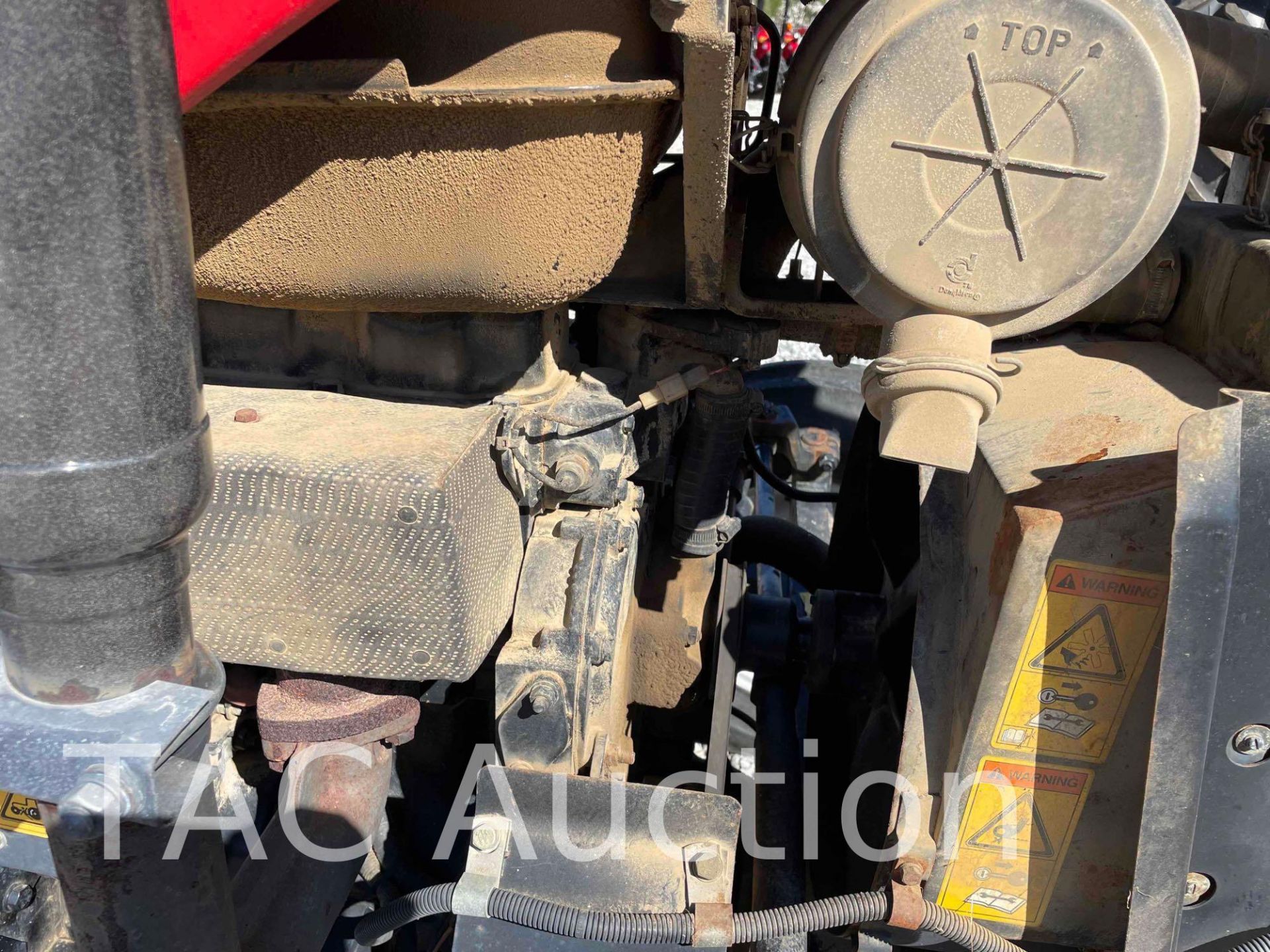 Massey Ferguson 2615 Tractor - Image 33 of 48