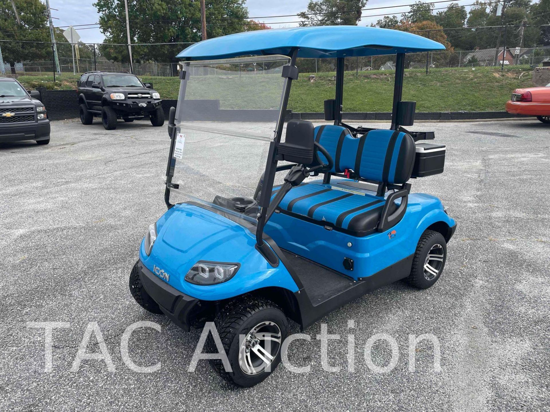 New 2022 ICON i20 Electric Golf Cart W/ Charger