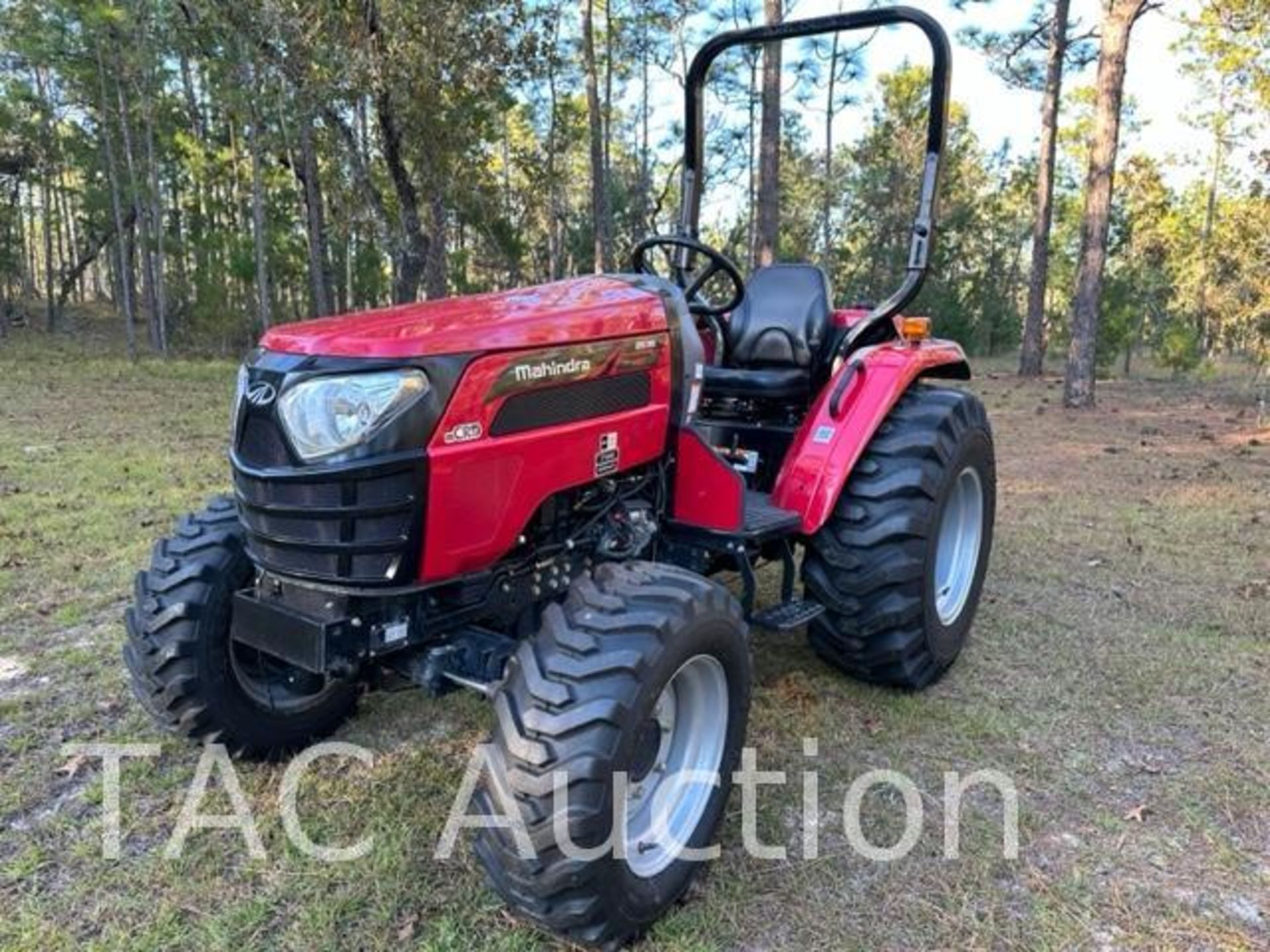 2020 Mahindra 2538 HST 4x4 Tractor