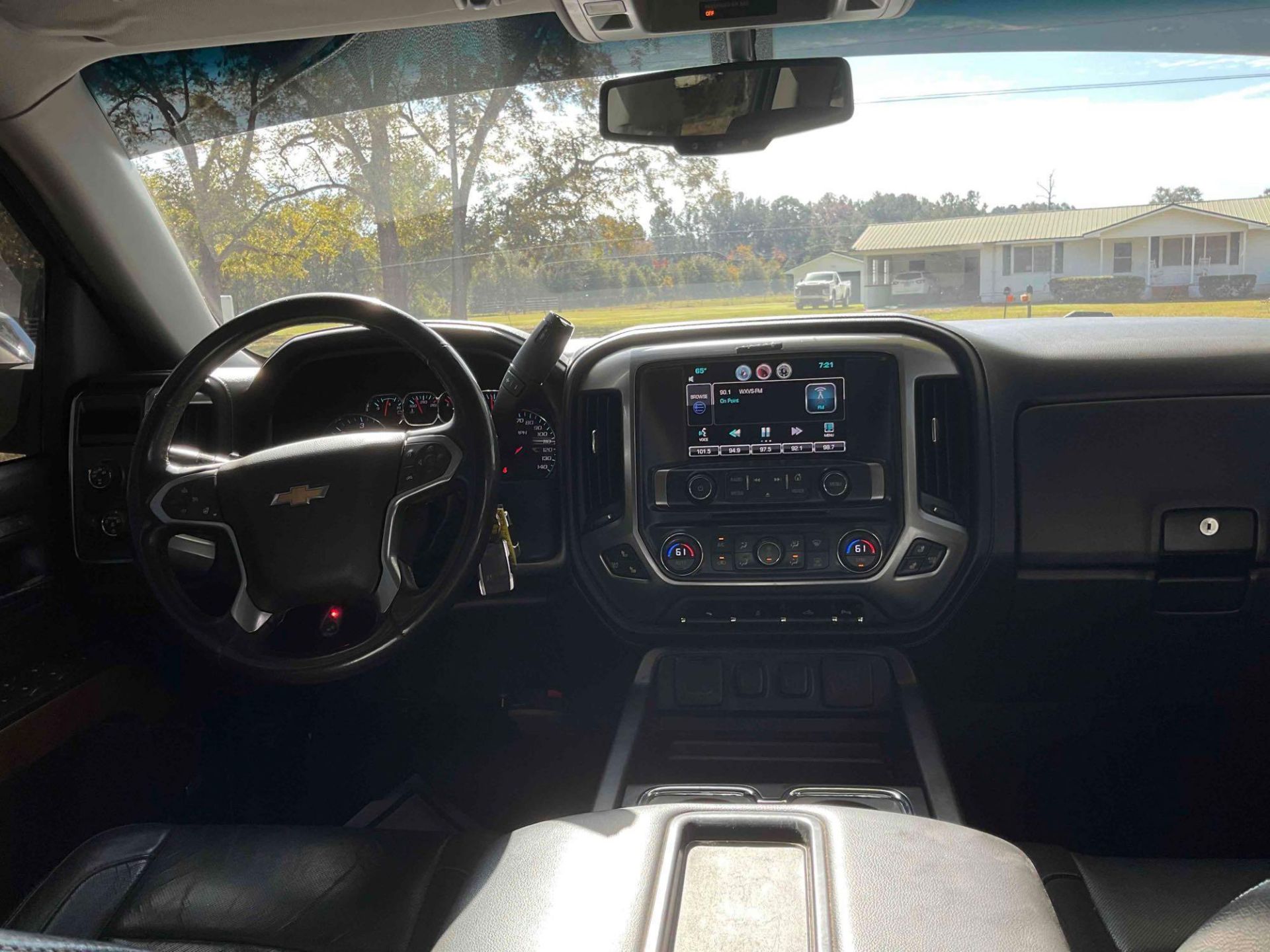 2014 Chevrolet Silverado 1500 Crew Cab 4x4 Pickup Truck - Image 28 of 58