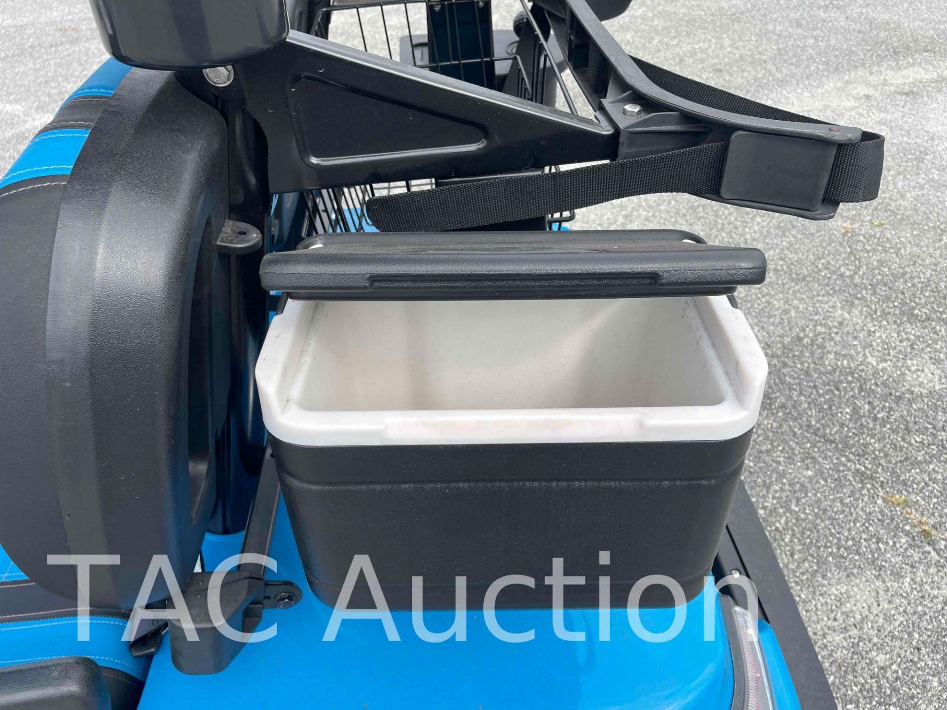 New 2022 ICON i20 Electric Golf Cart W/ Charger - Image 13 of 22