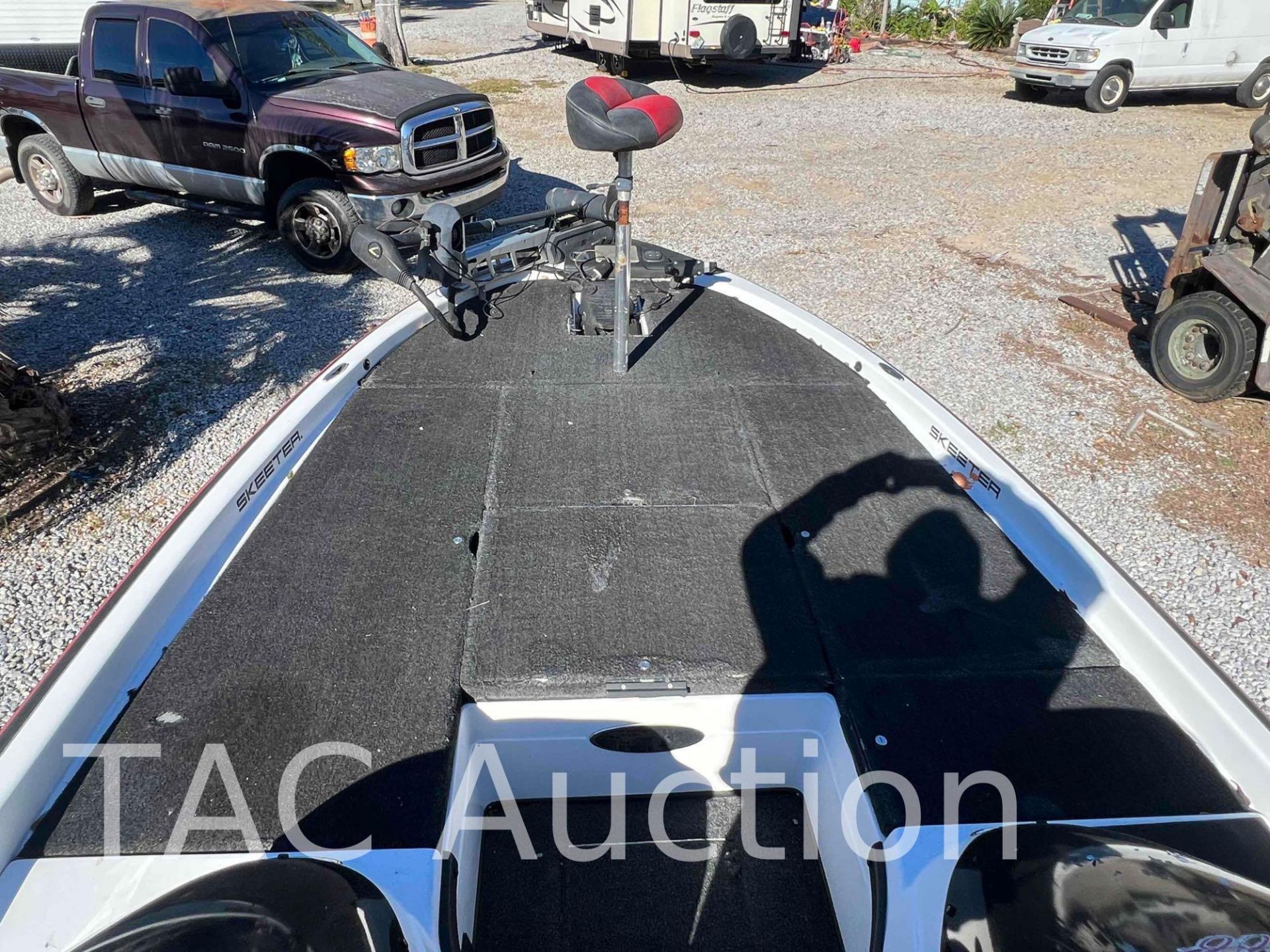 2009 20ft Skeeter 20i Bass Boat W/ Trailer - Image 27 of 91