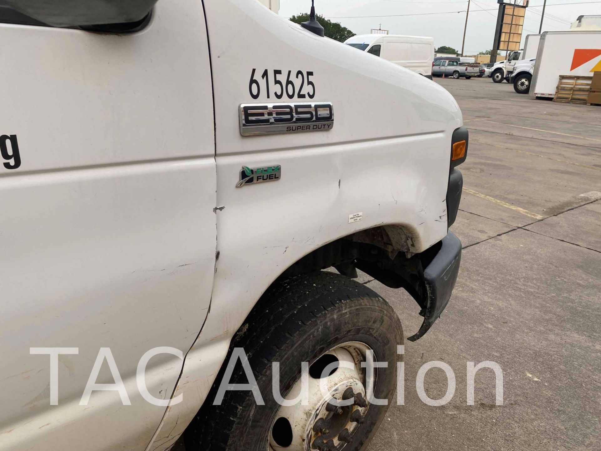 2016 Ford E-350 16ft Box Truck - Image 12 of 45