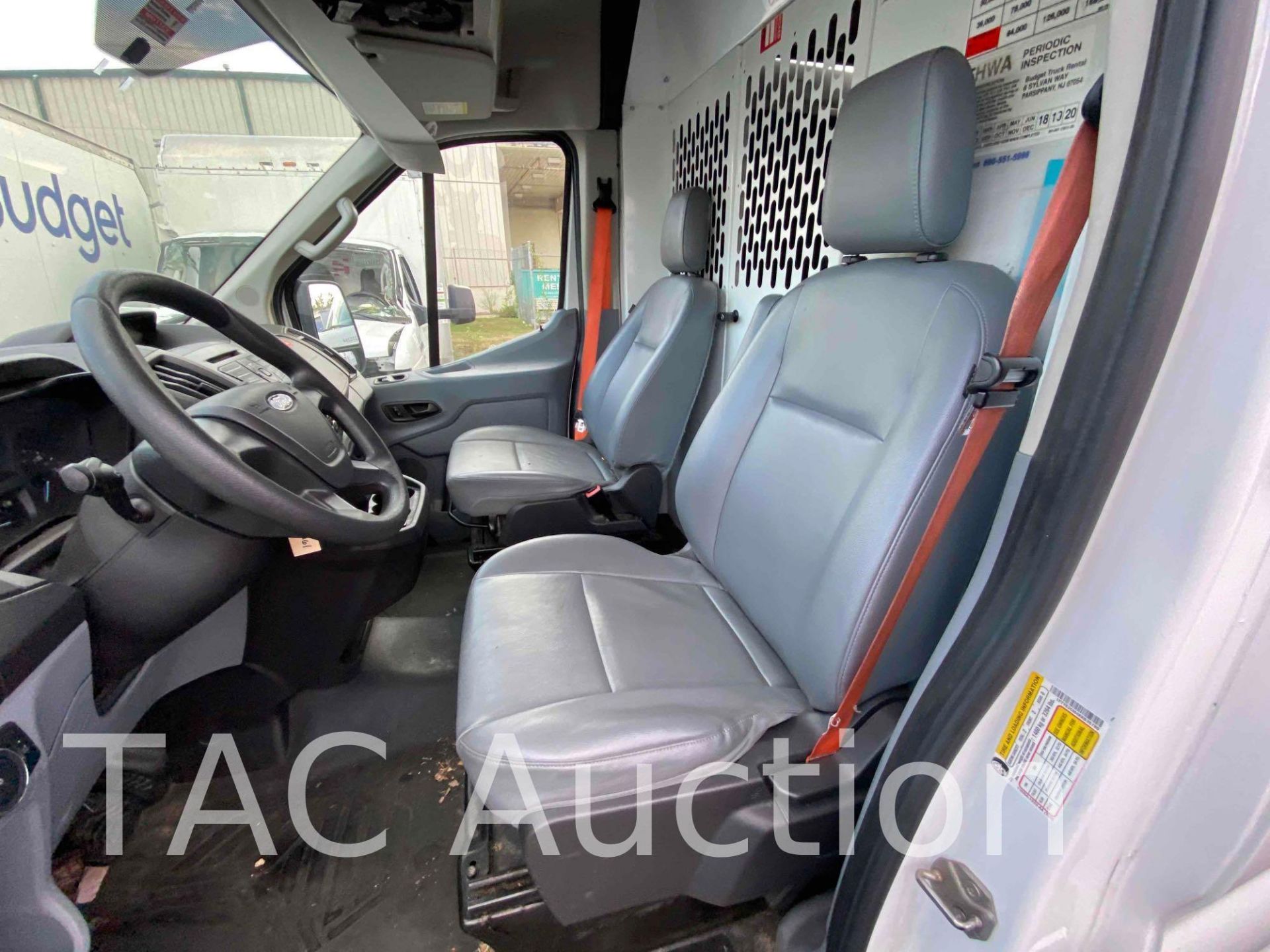 2019 Ford Transit 150 Cargo Van - Bild 21 aus 43