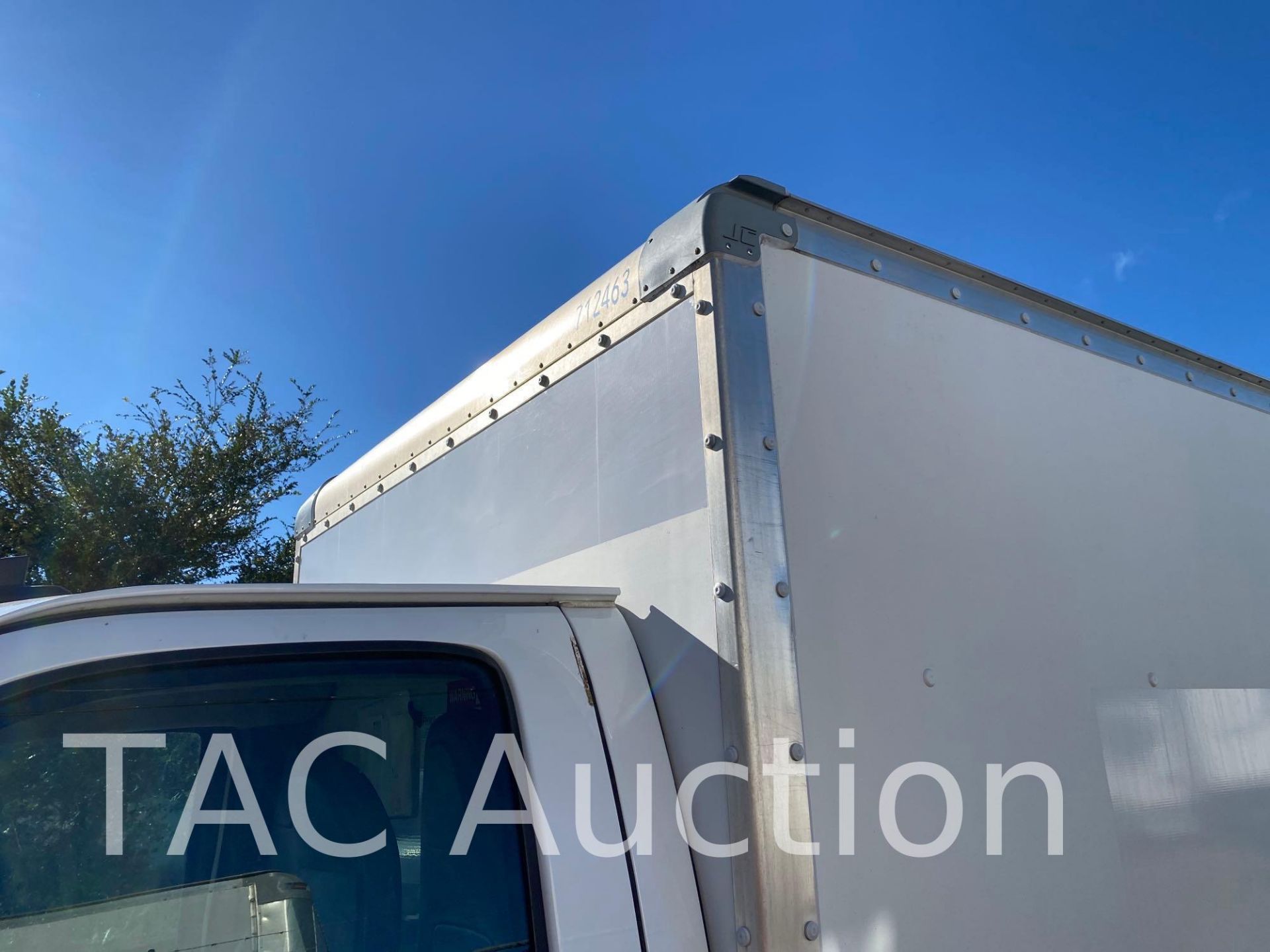 2017 GMC Savana 12ft Box Truck - Bild 25 aus 43