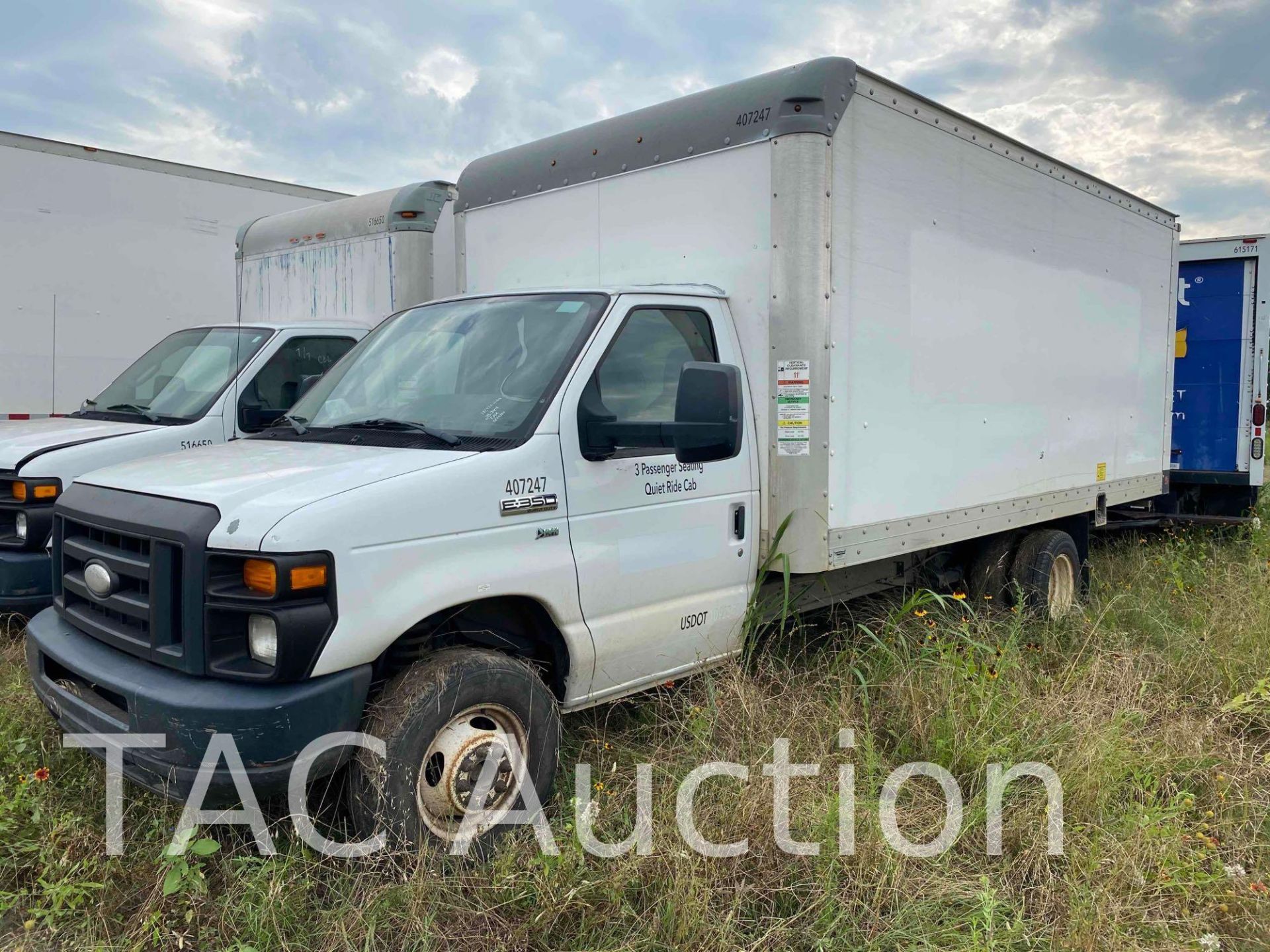 2014 Ford E-350 16ft Box Truck