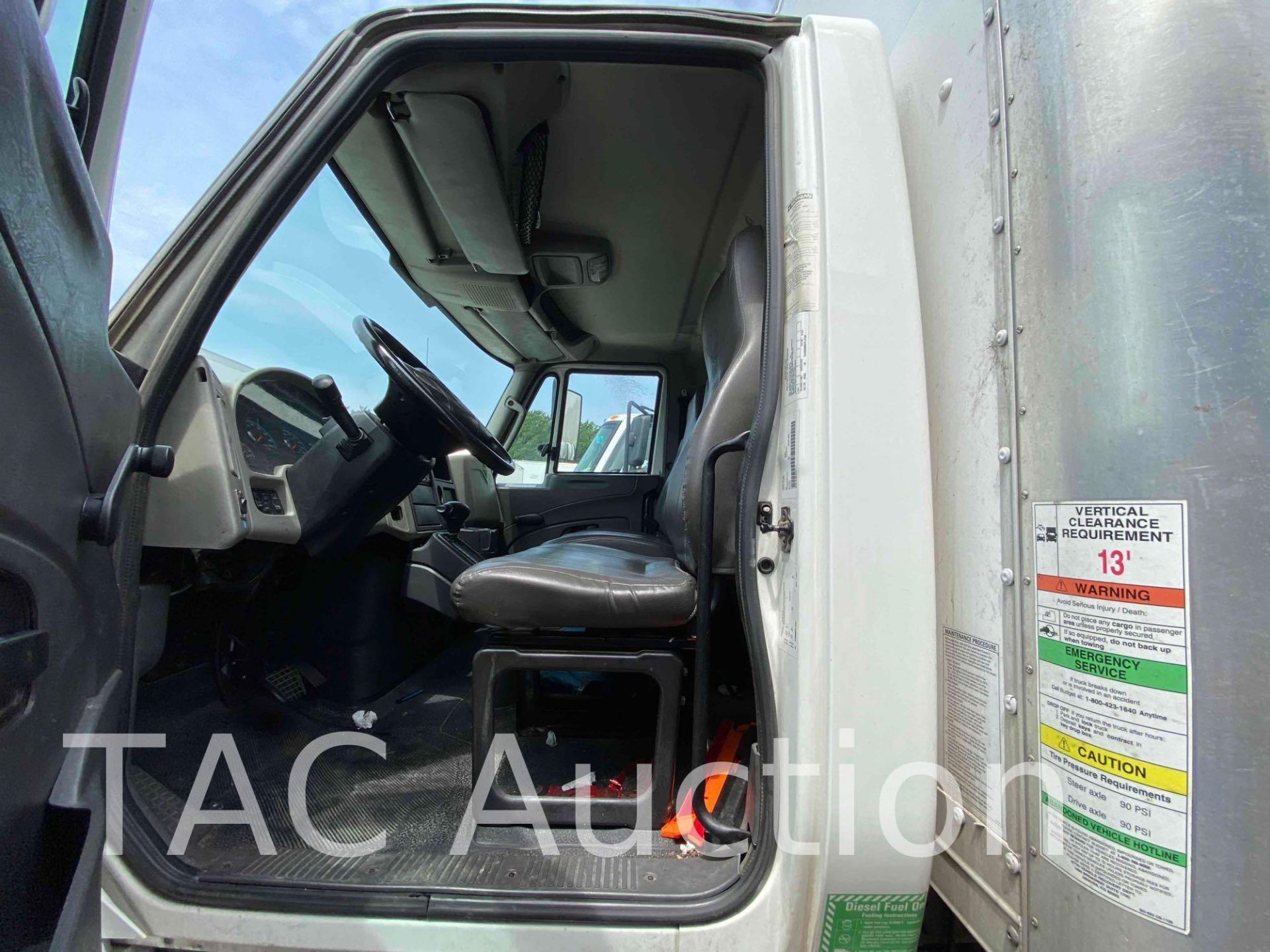 2015 International Durastar 4300 26ft Box Truck - Bild 25 aus 65