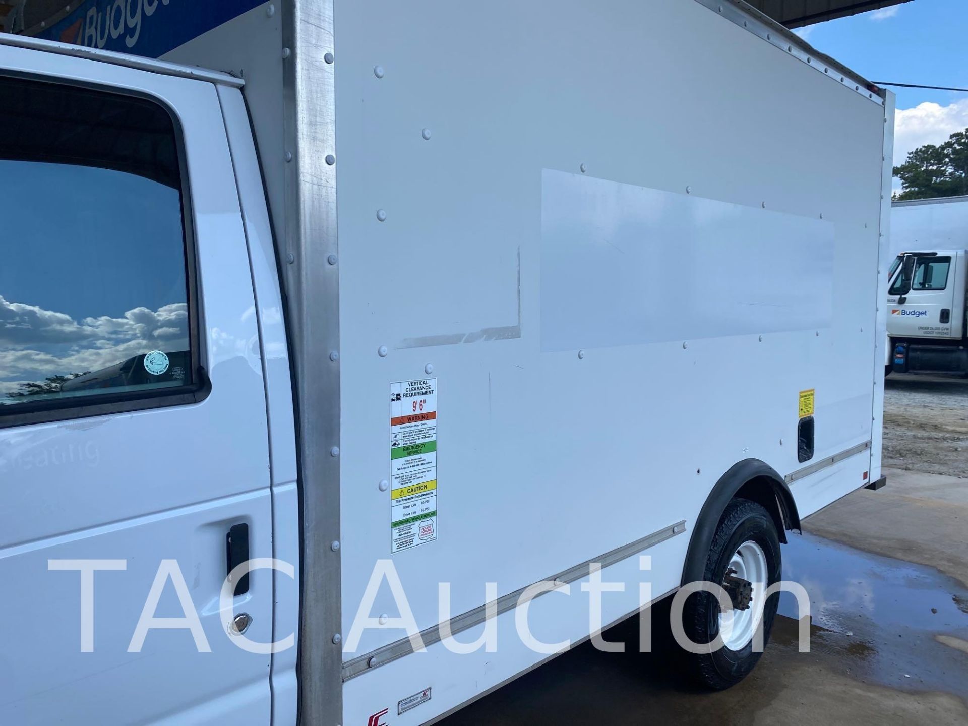 2015 Ford Econoline E-350 12ft Box Truck - Bild 23 aus 44