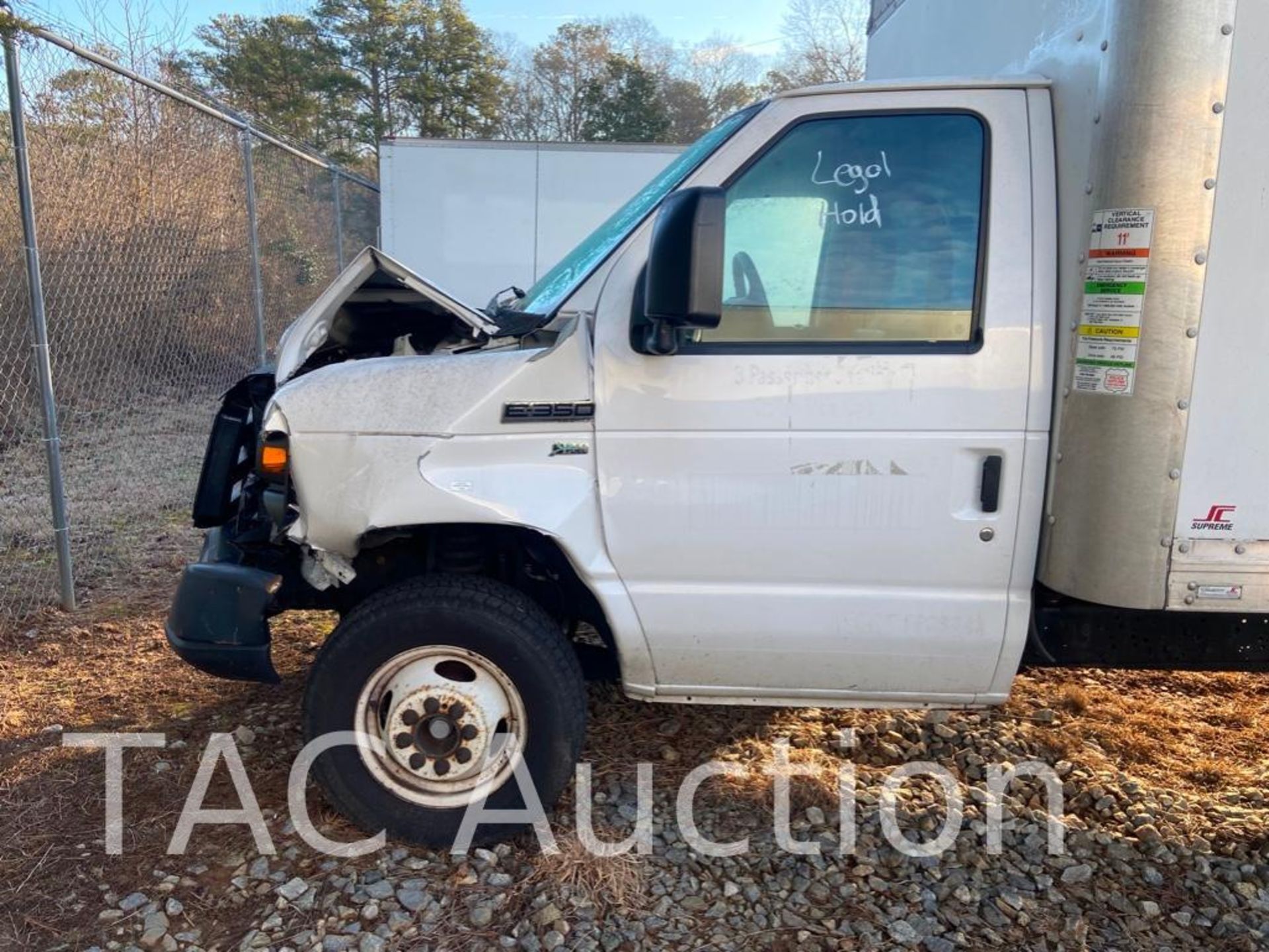 2016 Ford E-350 16ft Box Truck - Image 2 of 75