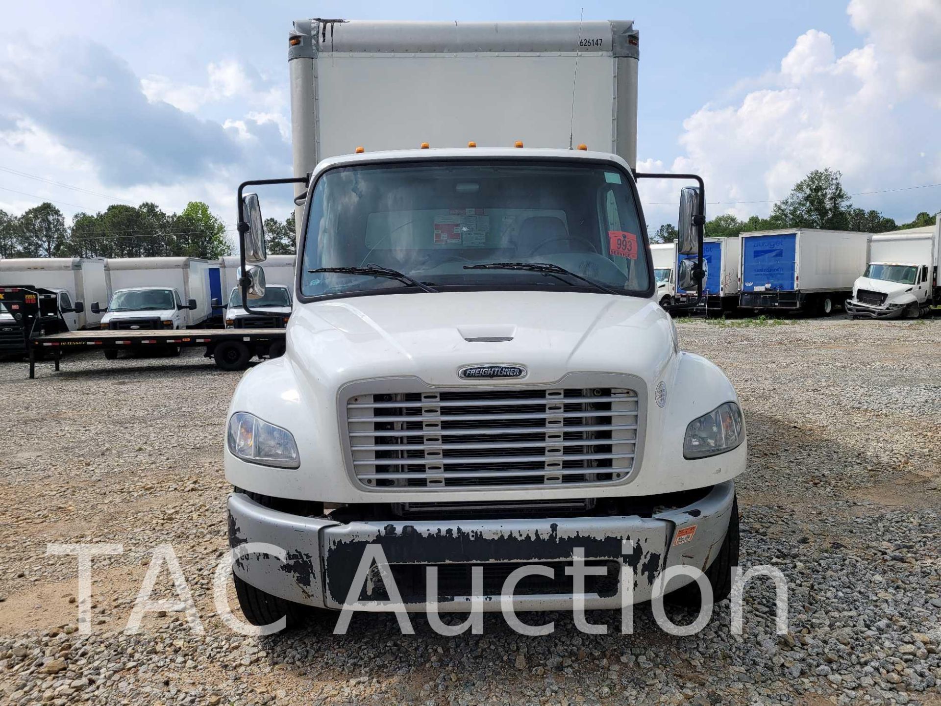 2016 Freightliner M2106 26ft Box Truck - Image 2 of 59