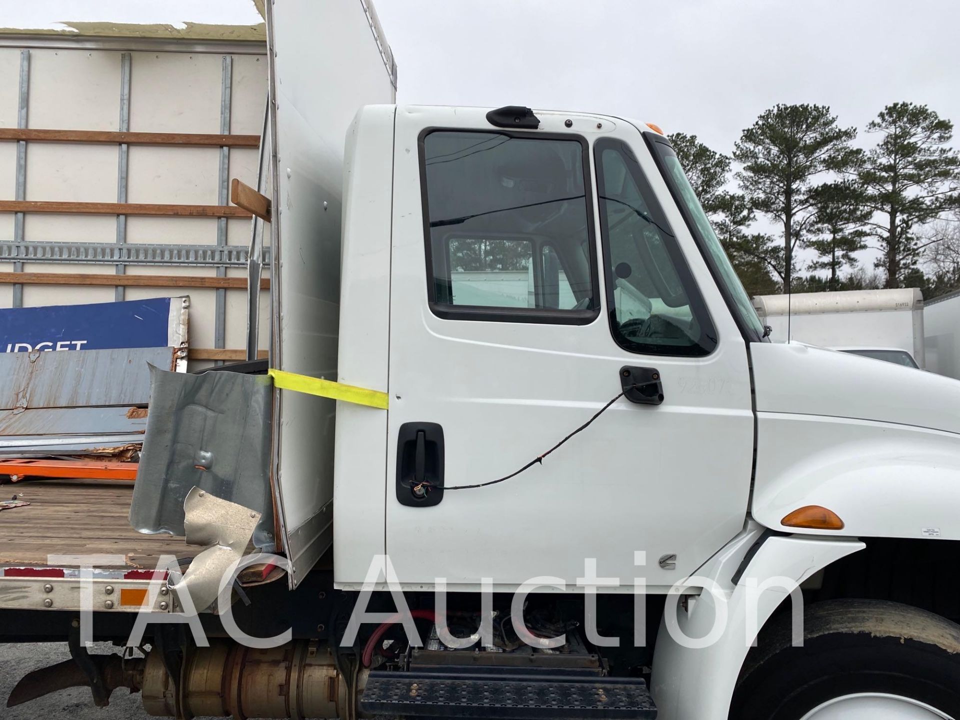 2019 International Durastar 4300 26ft Box Truck - Image 37 of 85
