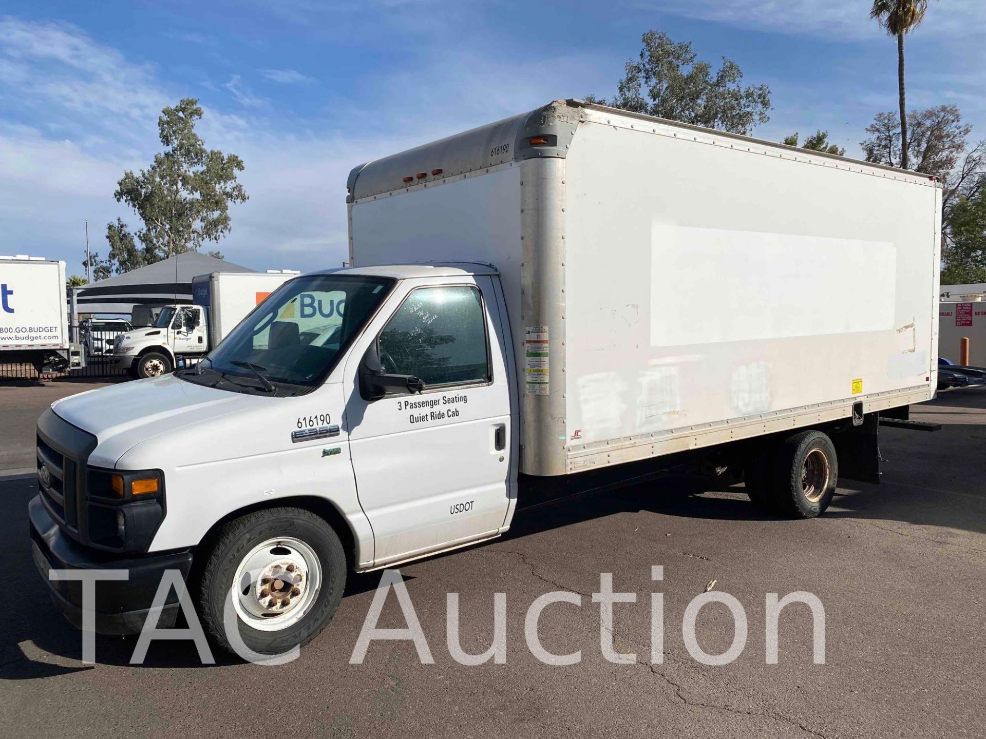 2016 Ford E-350 16ft Box Truck