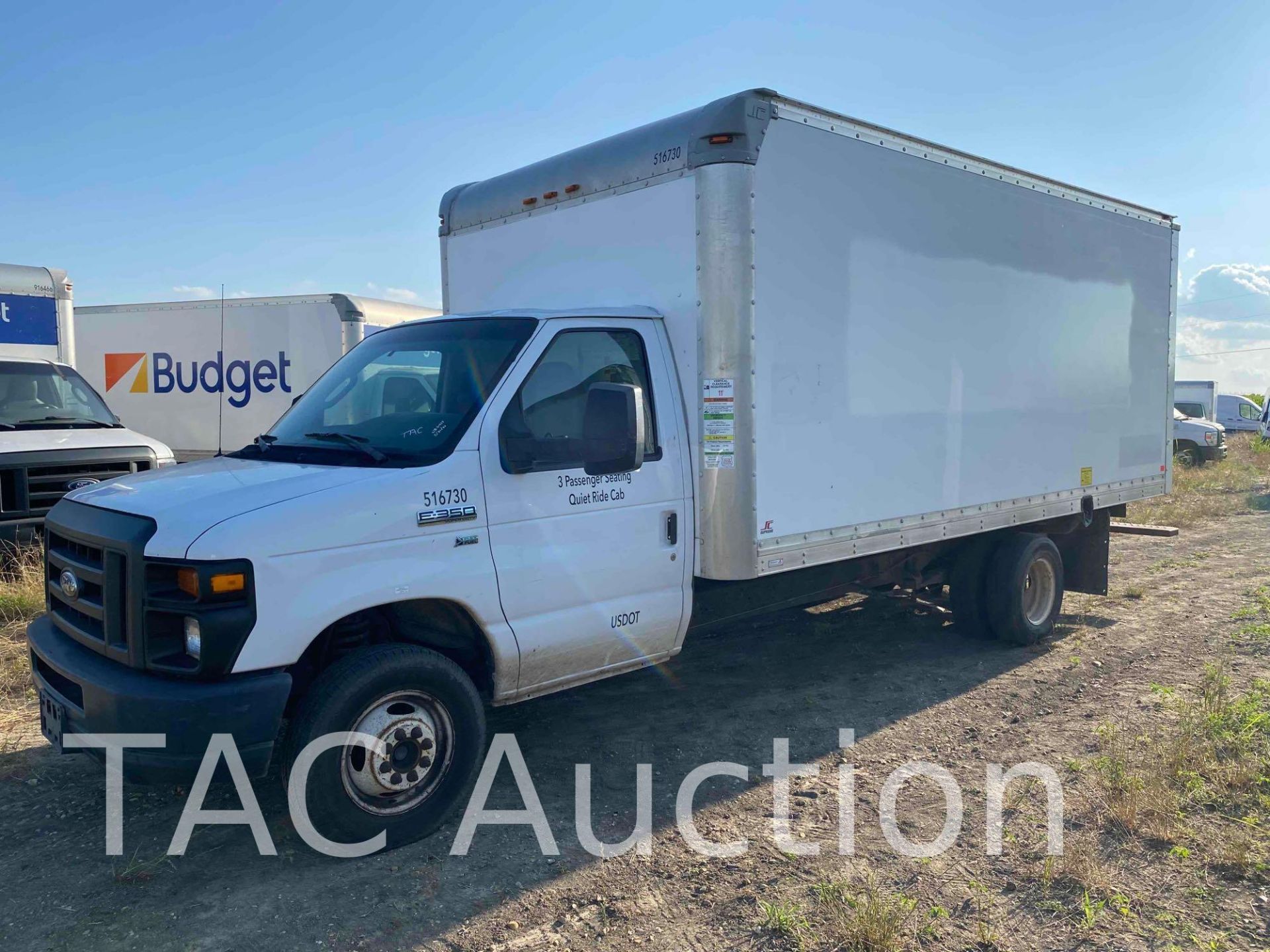 2015 Ford E-350 16ft Box Truck