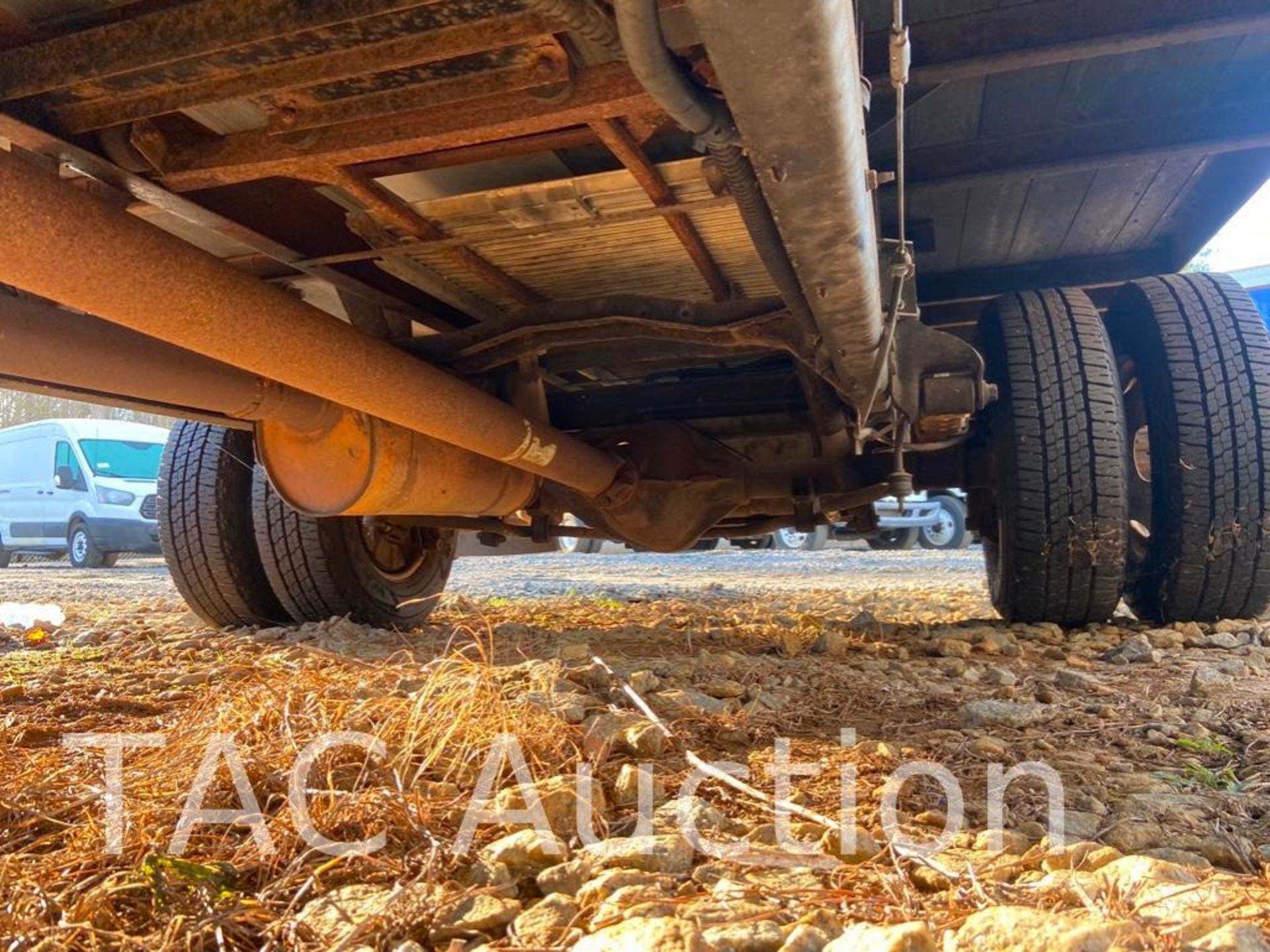 2016 Ford E-350 16ft Box Truck - Image 66 of 75