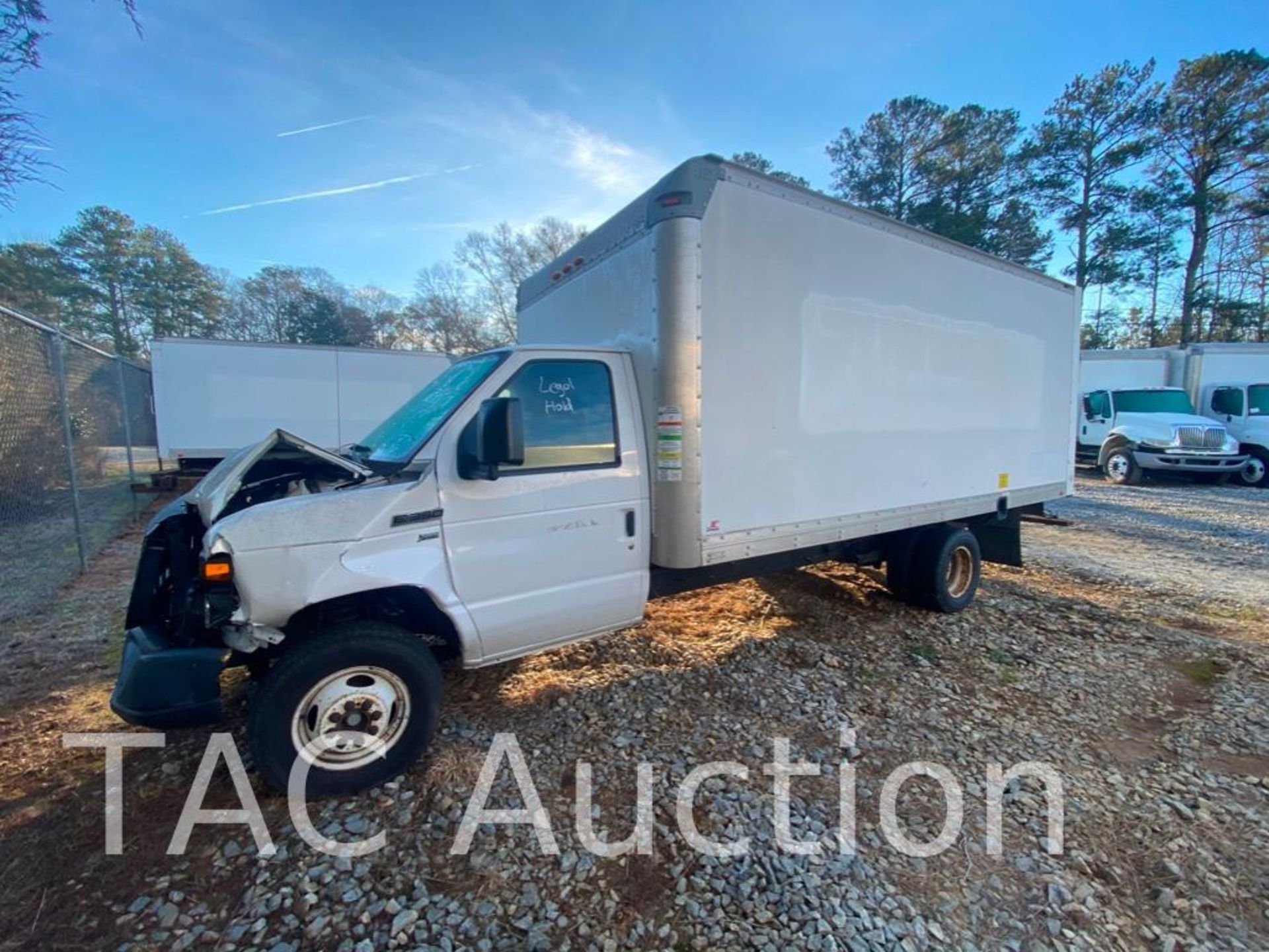 2016 Ford E-350 16ft Box Truck