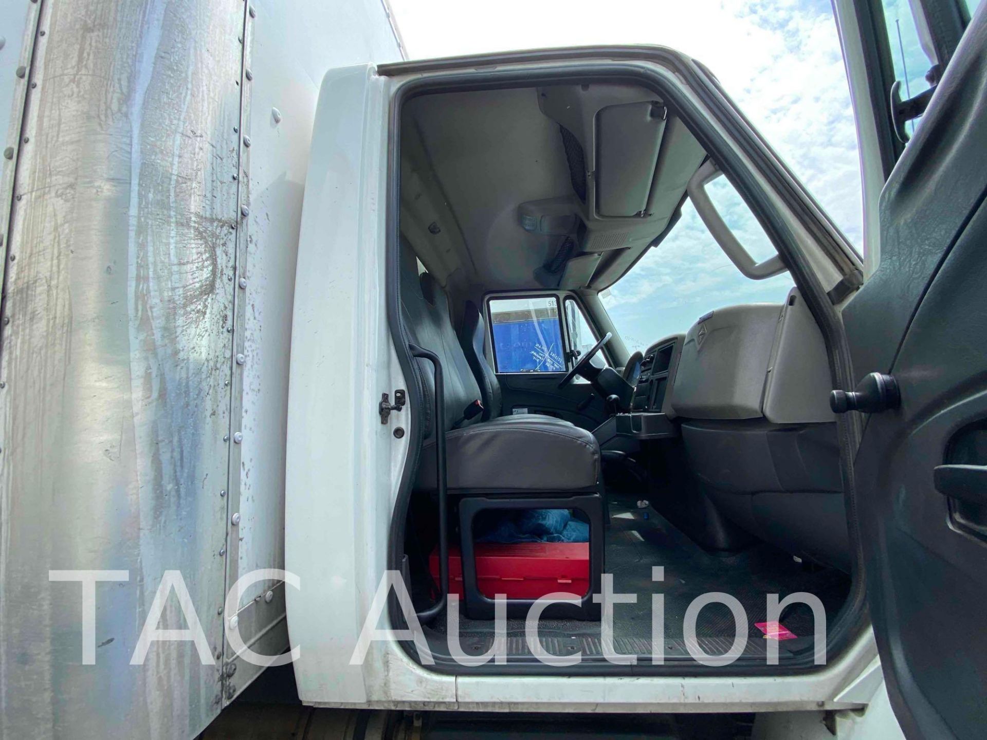 2015 International Durastar 4300 26ft Box Truck - Bild 36 aus 65