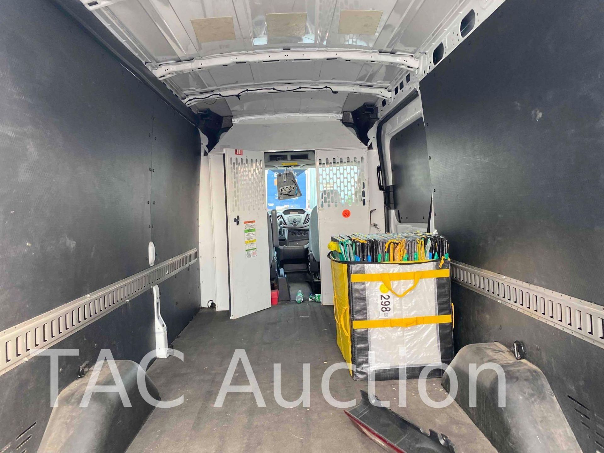 2019 Ford Transit 150 Cargo Van - Bild 14 aus 43