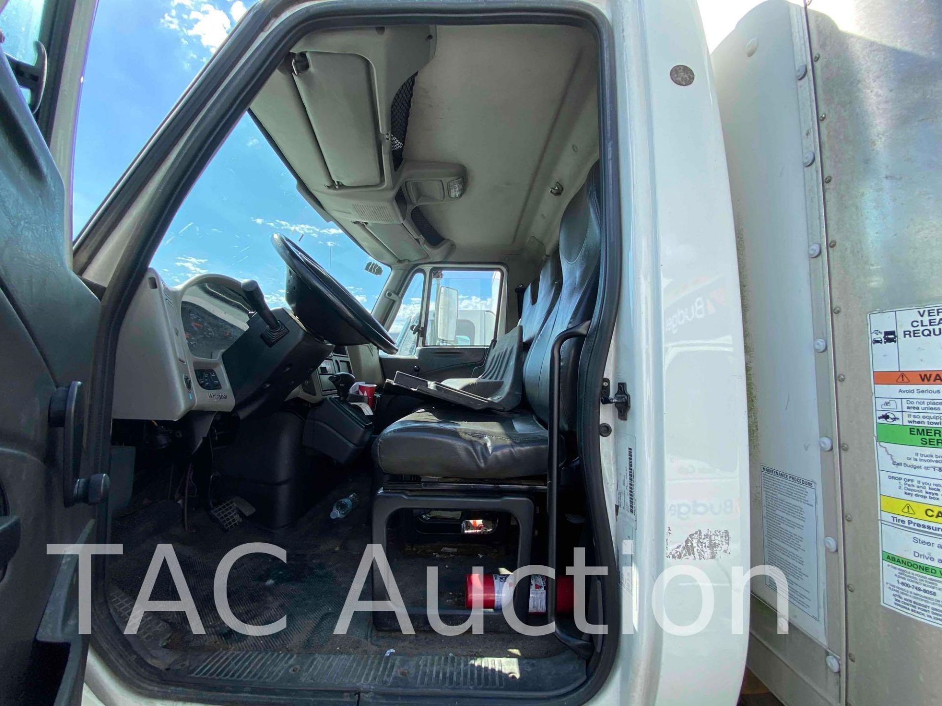 2016 International 4300 Durastar 26ft Box Truck - Image 22 of 66