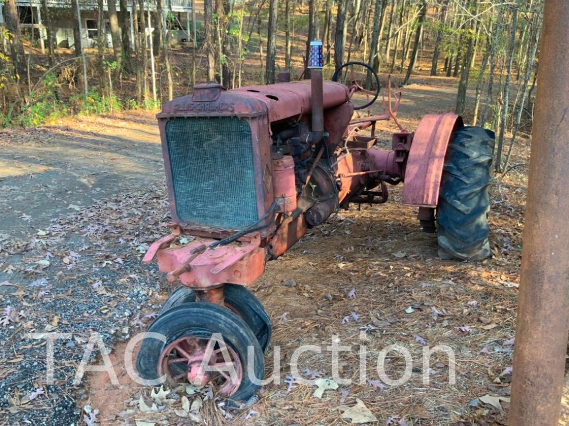 Allis Chalmers Tri Cycle Antique Farm Tractor - Image 5 of 16