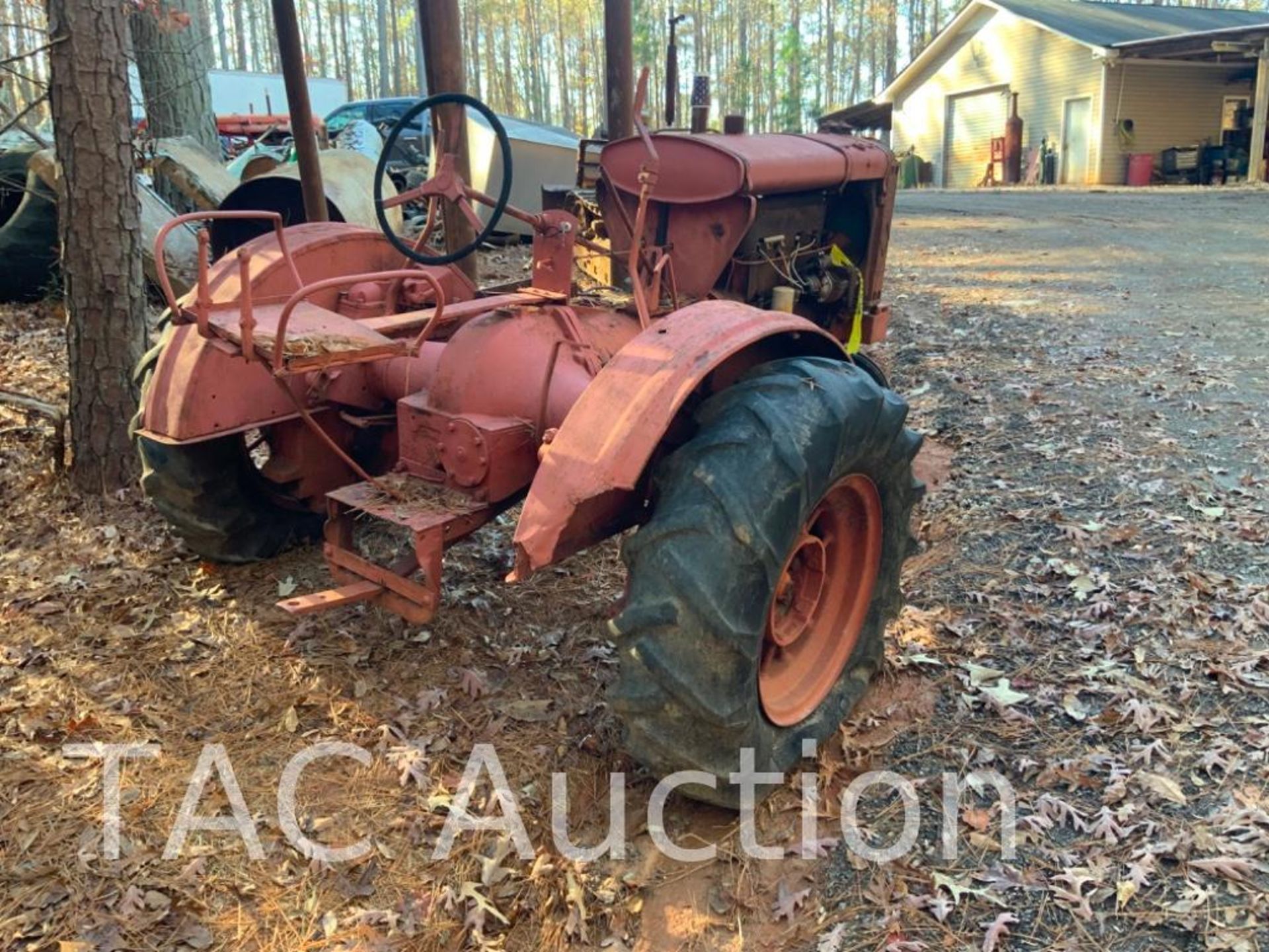 Allis Chalmers Tri Cycle Antique Farm Tractor - Image 3 of 16