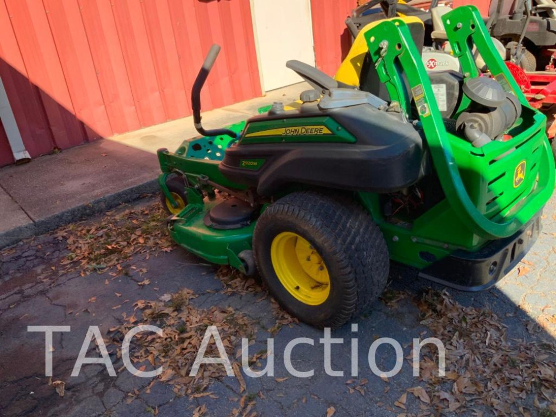 John Deere Z290M Z-Trak 54in Zero Turn Lawn Mower - Image 4 of 27