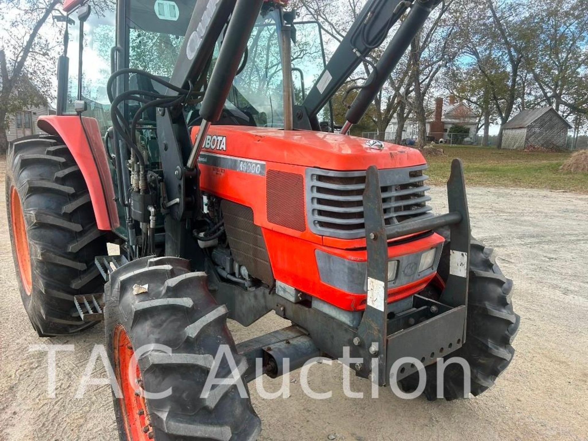 2004 Kubota M9000 4x4 Tractor W/ Front End Loader - Image 5 of 20