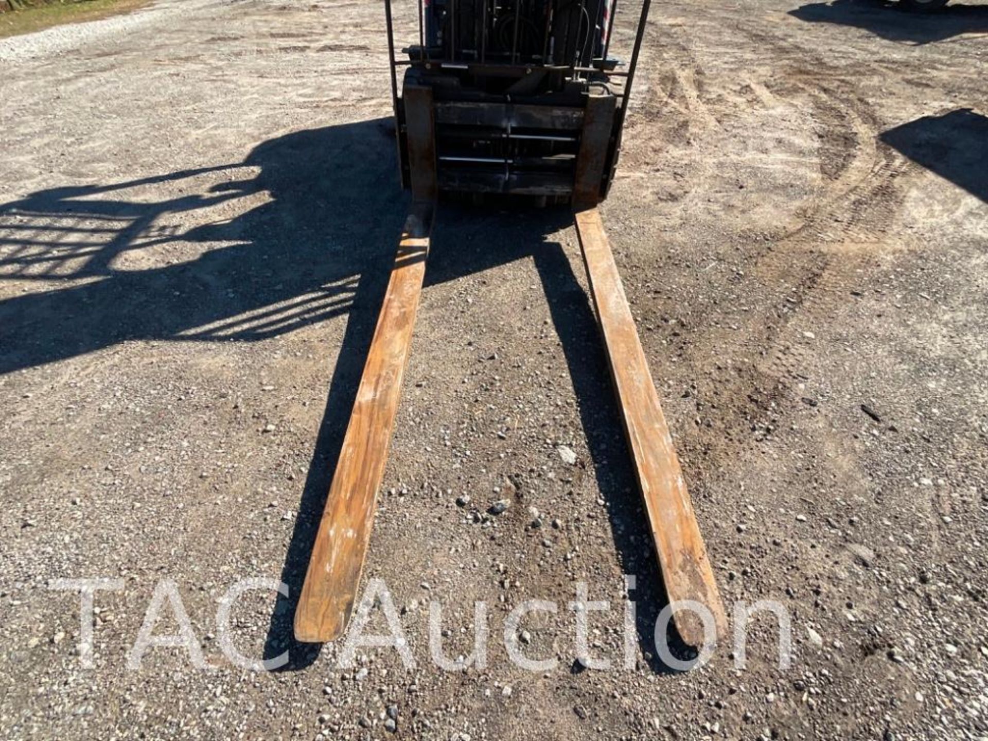 2016 Toyota 8FD45U 9,000lbs Diesel Forklift - Image 10 of 27